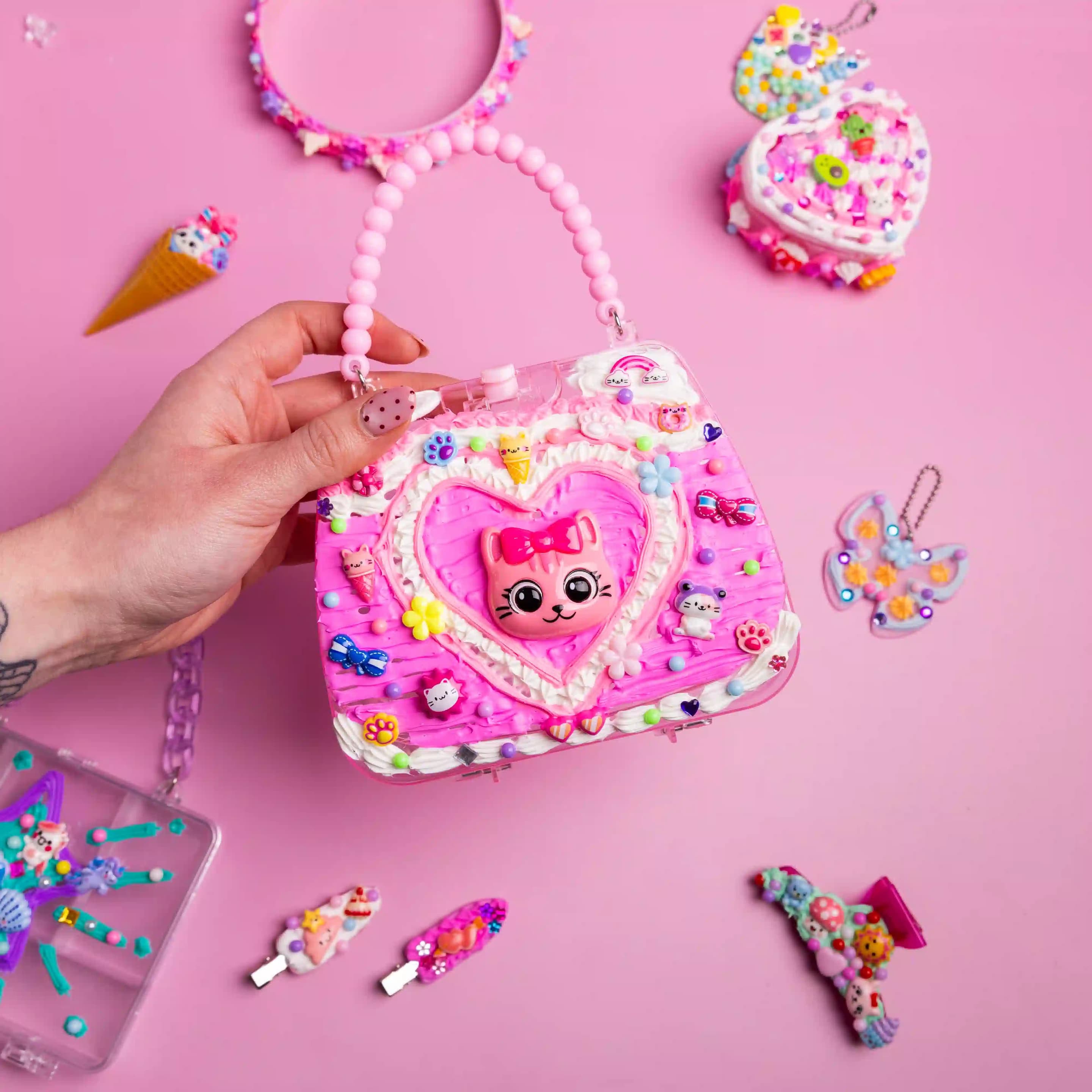 Bauer - Decoden Magic Kätzchen-Tasche & Anhänger-Set