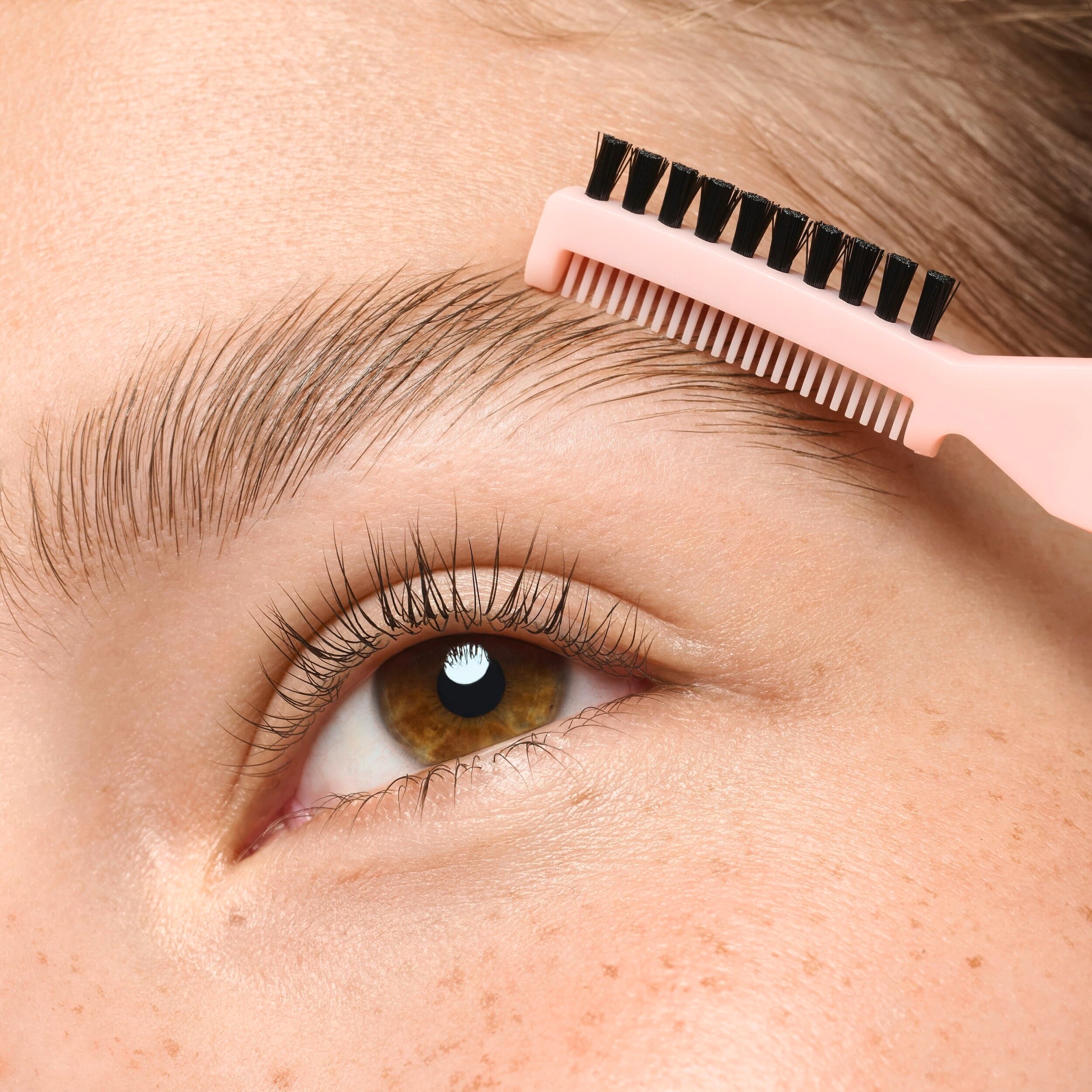 Produktbild essence brow lift & freeze glue  7 von 11