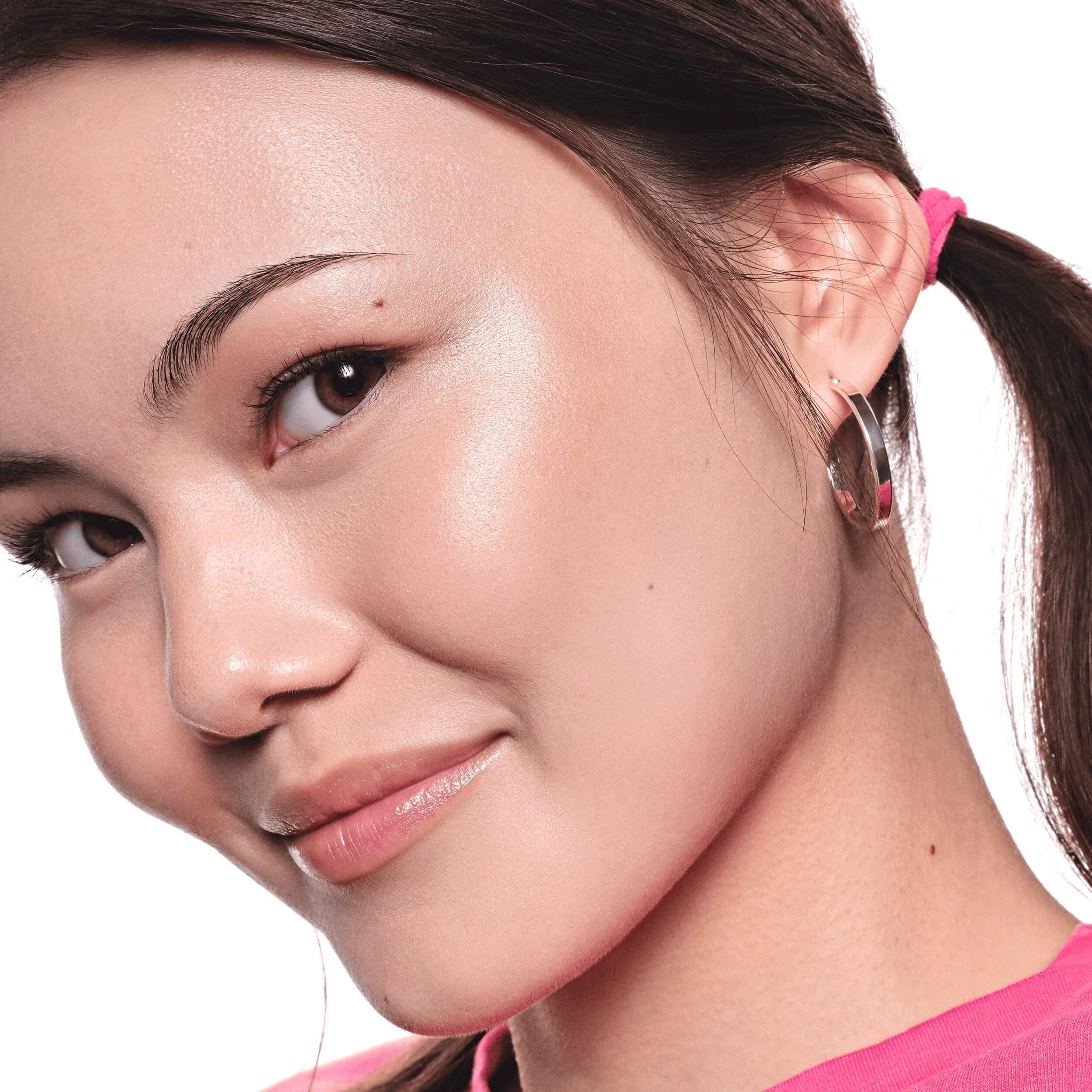Produktbild essence soft TOUCH BOUNCY GLOW 5 von 7