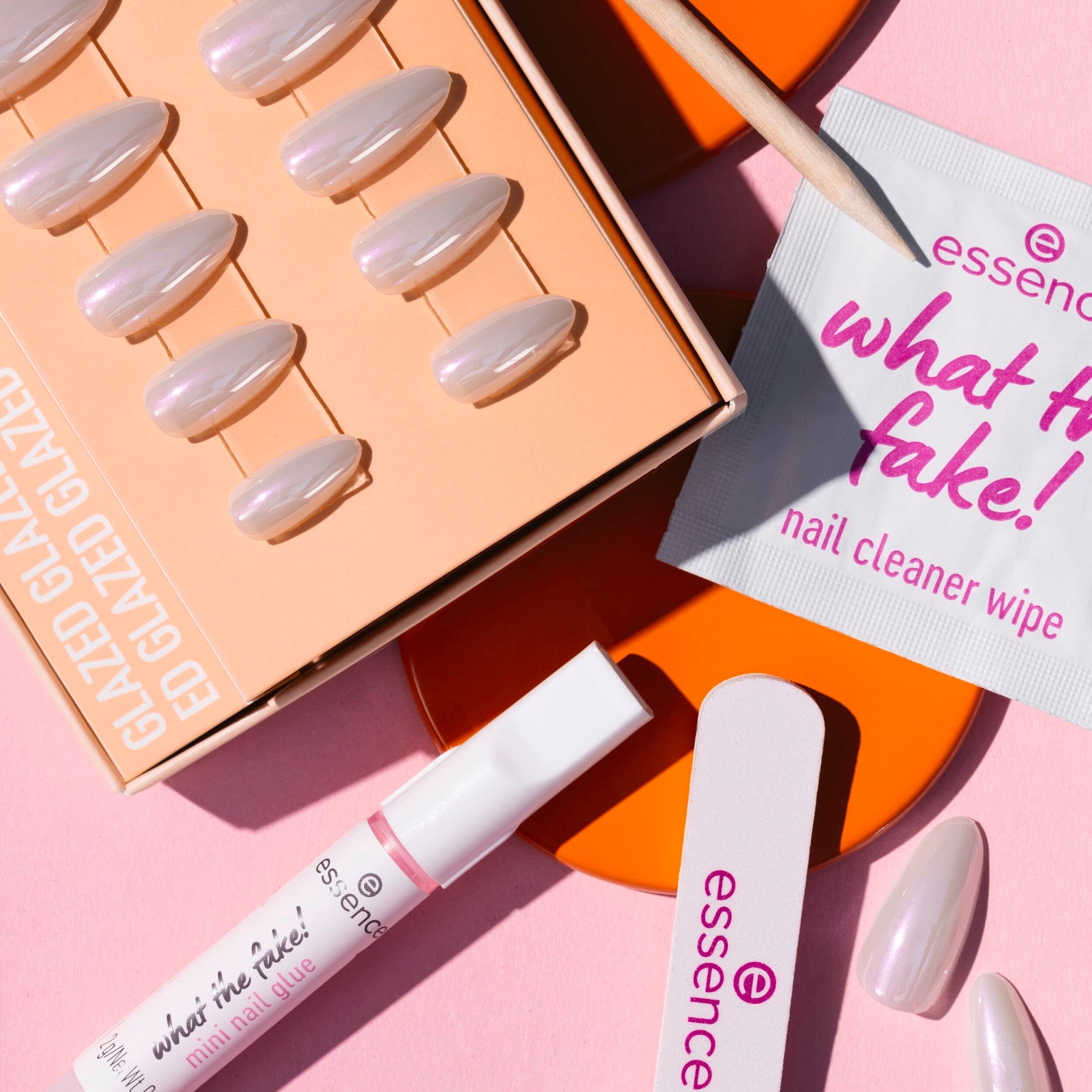 Produktbild essence what the fake! PRESS-ON NAILS manicure set 7 von 9