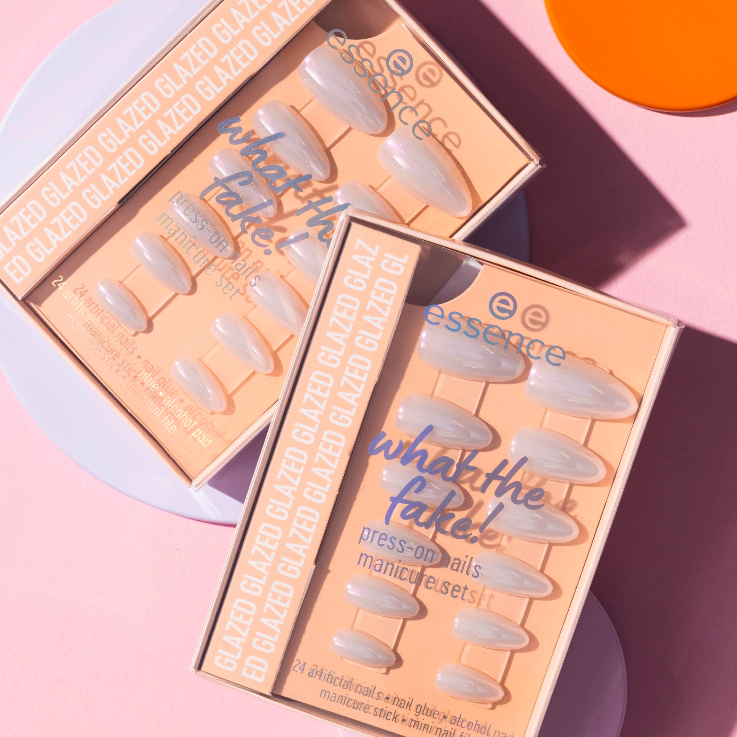Produktbild essence what the fake! PRESS-ON NAILS manicure set 8 von 9