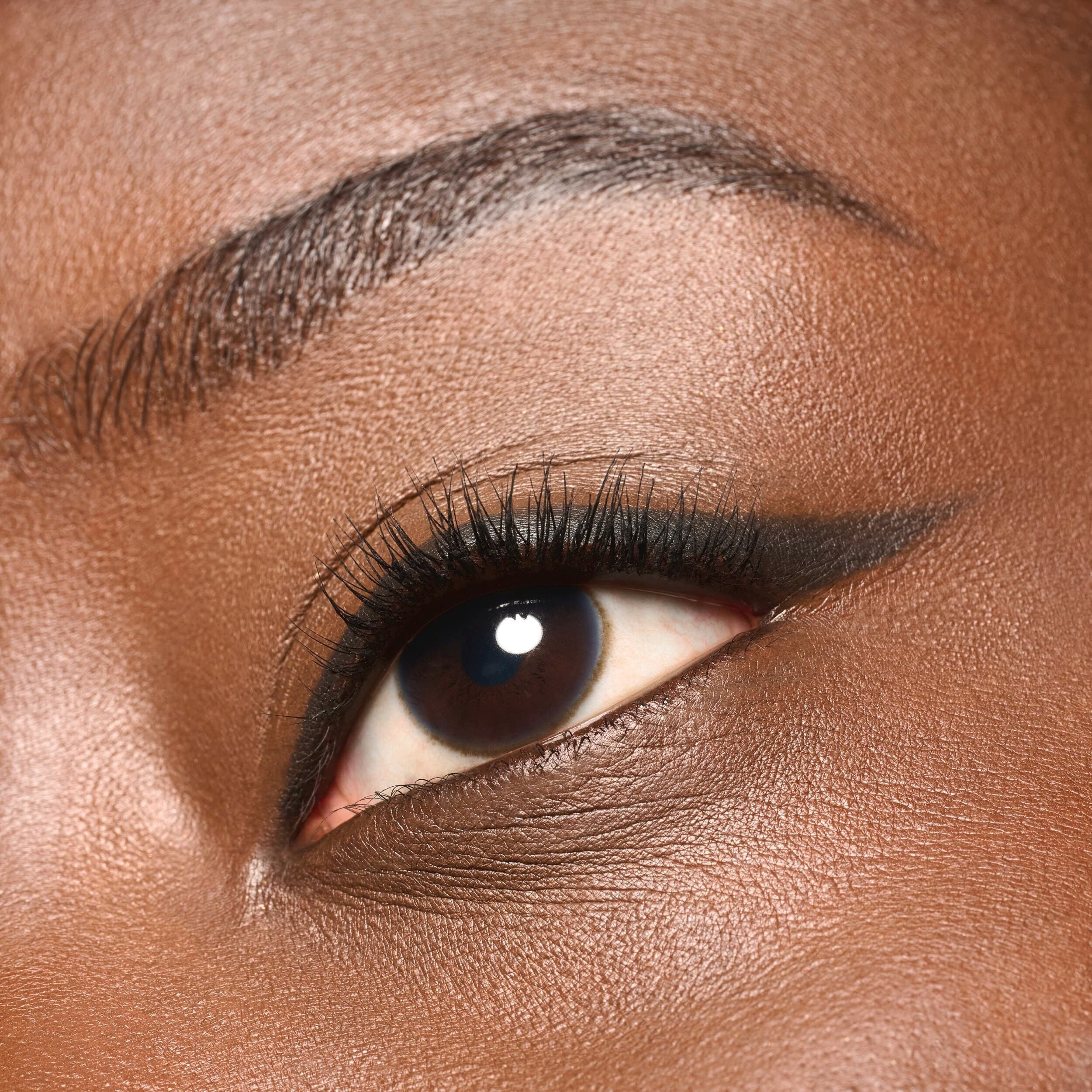 Produktbild essence SATIN BLEND gel eyeliner  6 von 10