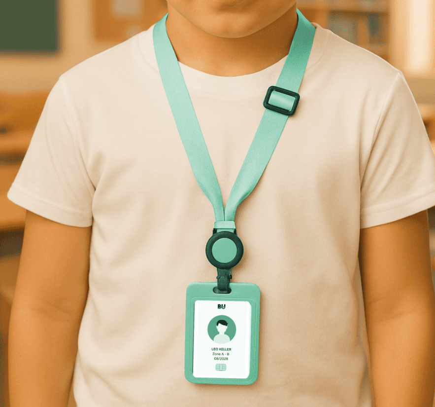 AVERY Lanyard mit Kartenhalter grün