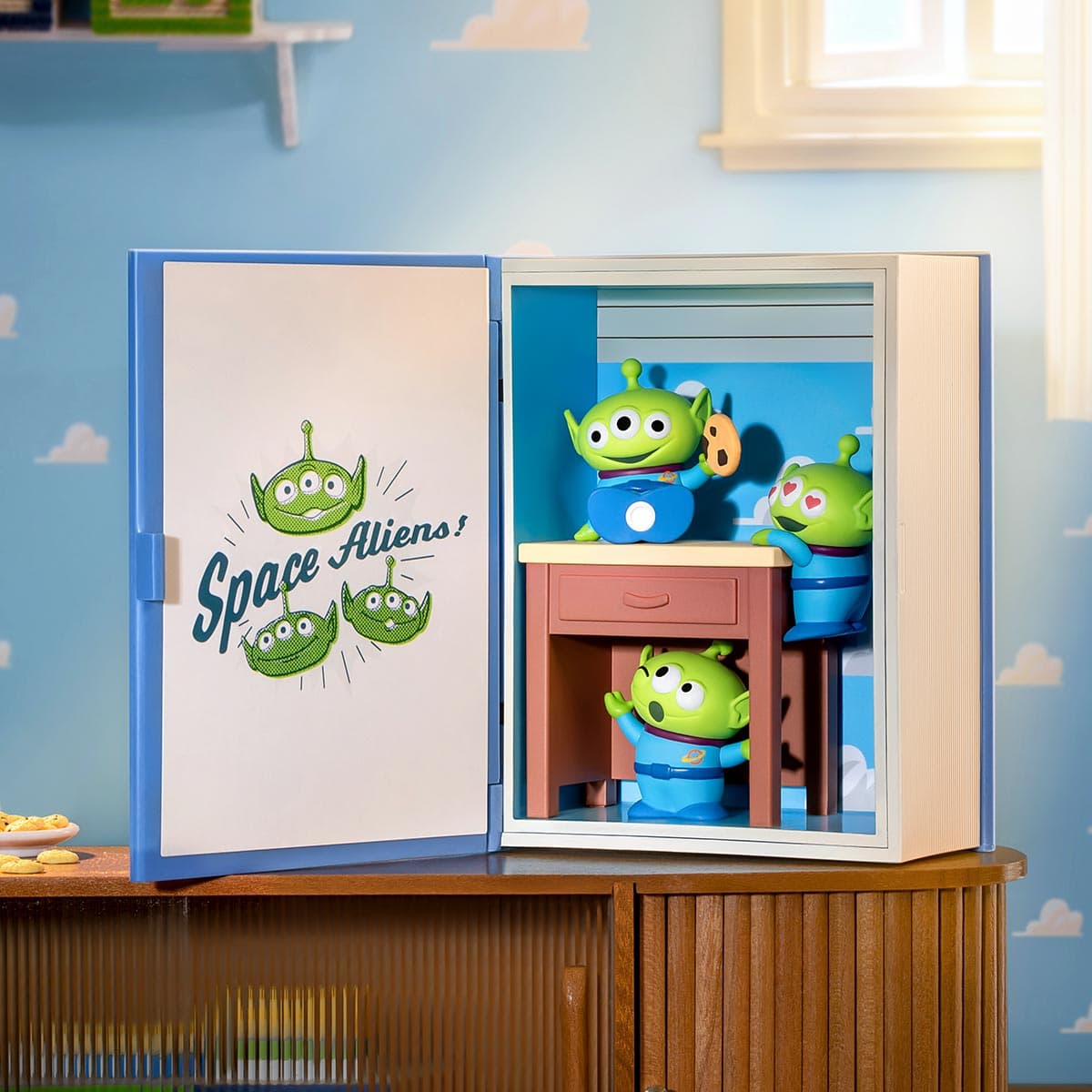Produktbild Pop Mart TOY STORY Andy's Room Series Scene Sets. Sammelfigur in Blindbox - sortiert 5 von 6