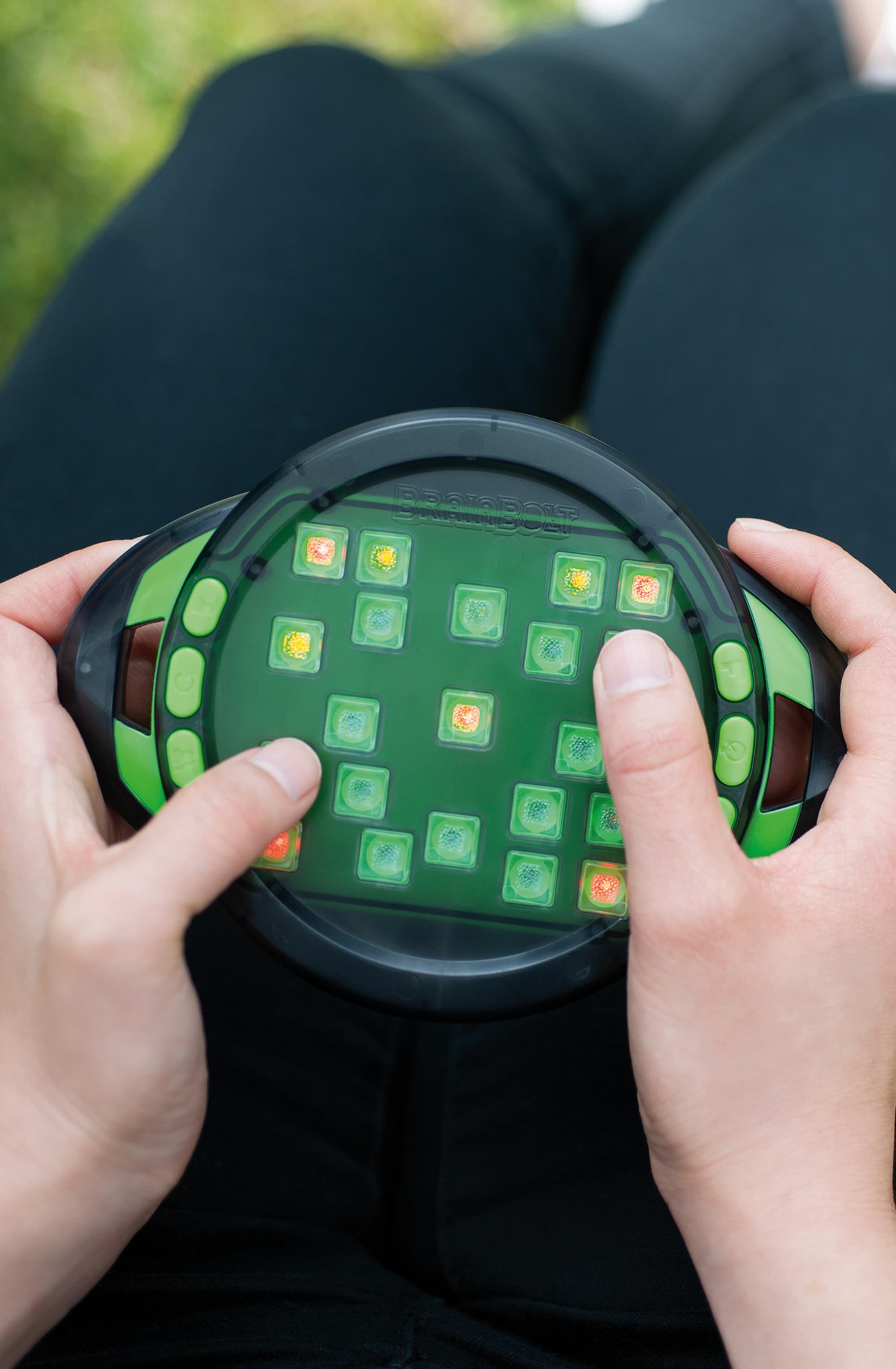 Produktbild BrainBolt™ – Das leuchtende Gedächtnisspiel von Educational Insights 2 von 7