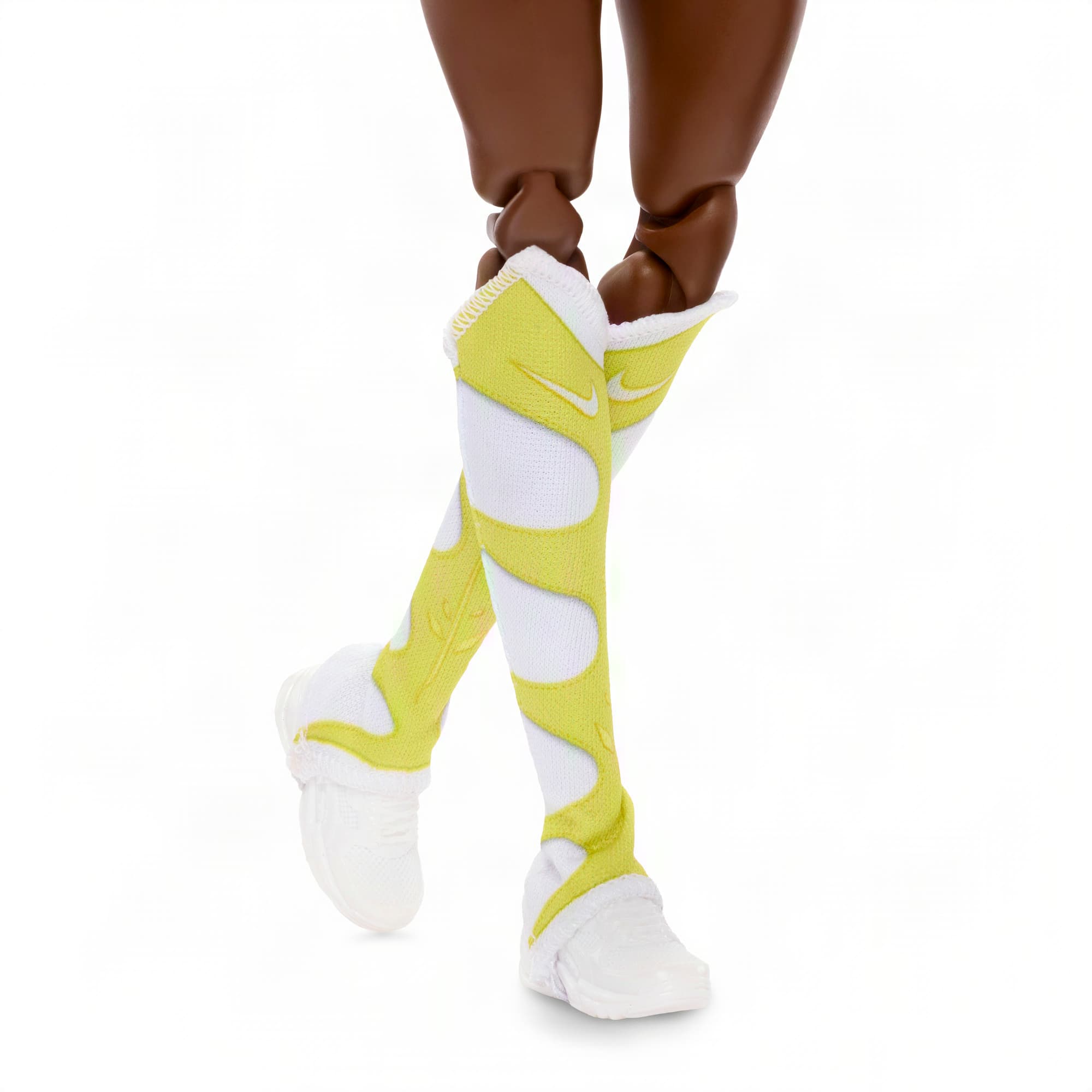 Barbie Signature Serena Williams Sammlerpuppe mit Tennis-Outfit, Schläger und Ball