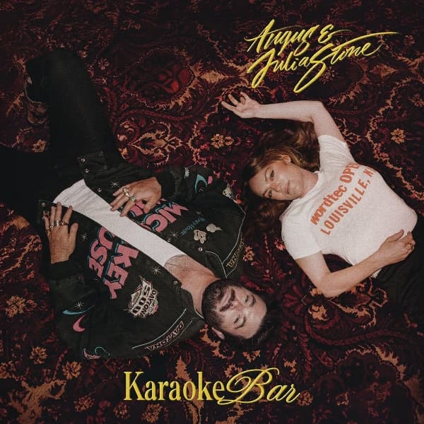Karaoke Bar 