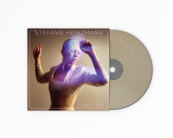 Circles (Digipak) 