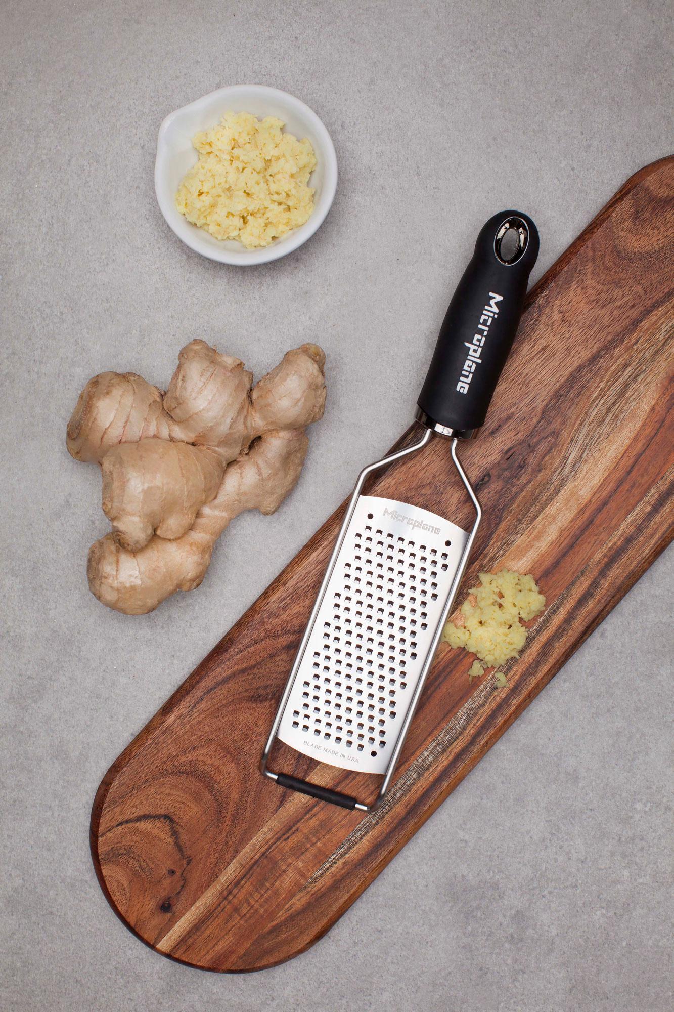 Produktbild Microplane Gourmet Reibe Grob 2 von 2