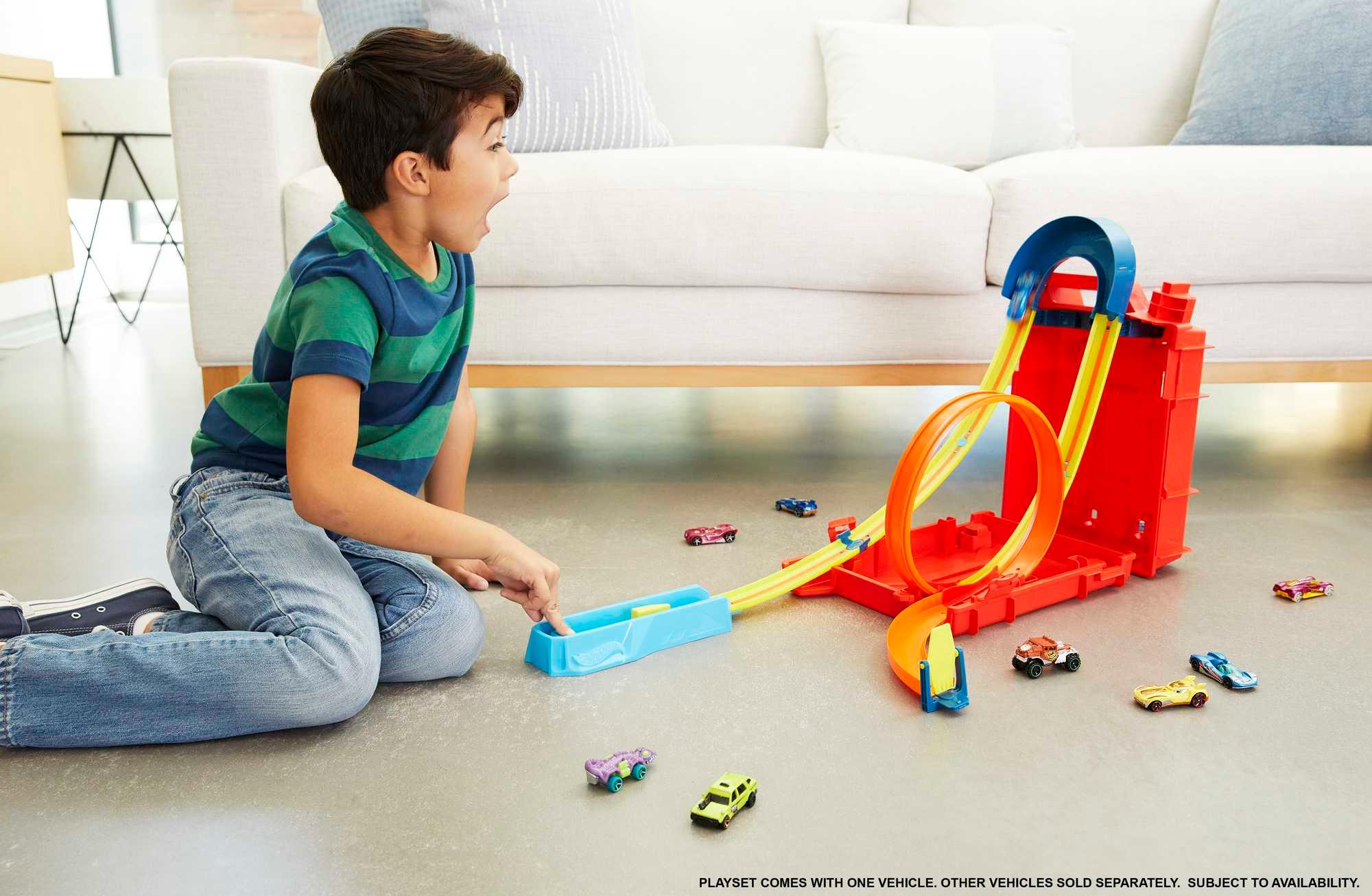 Produktbild Hot Wheels Track Builder Unlimited Kanister Stunt Box inkl. 1 Spielzeugauto 4 von 6