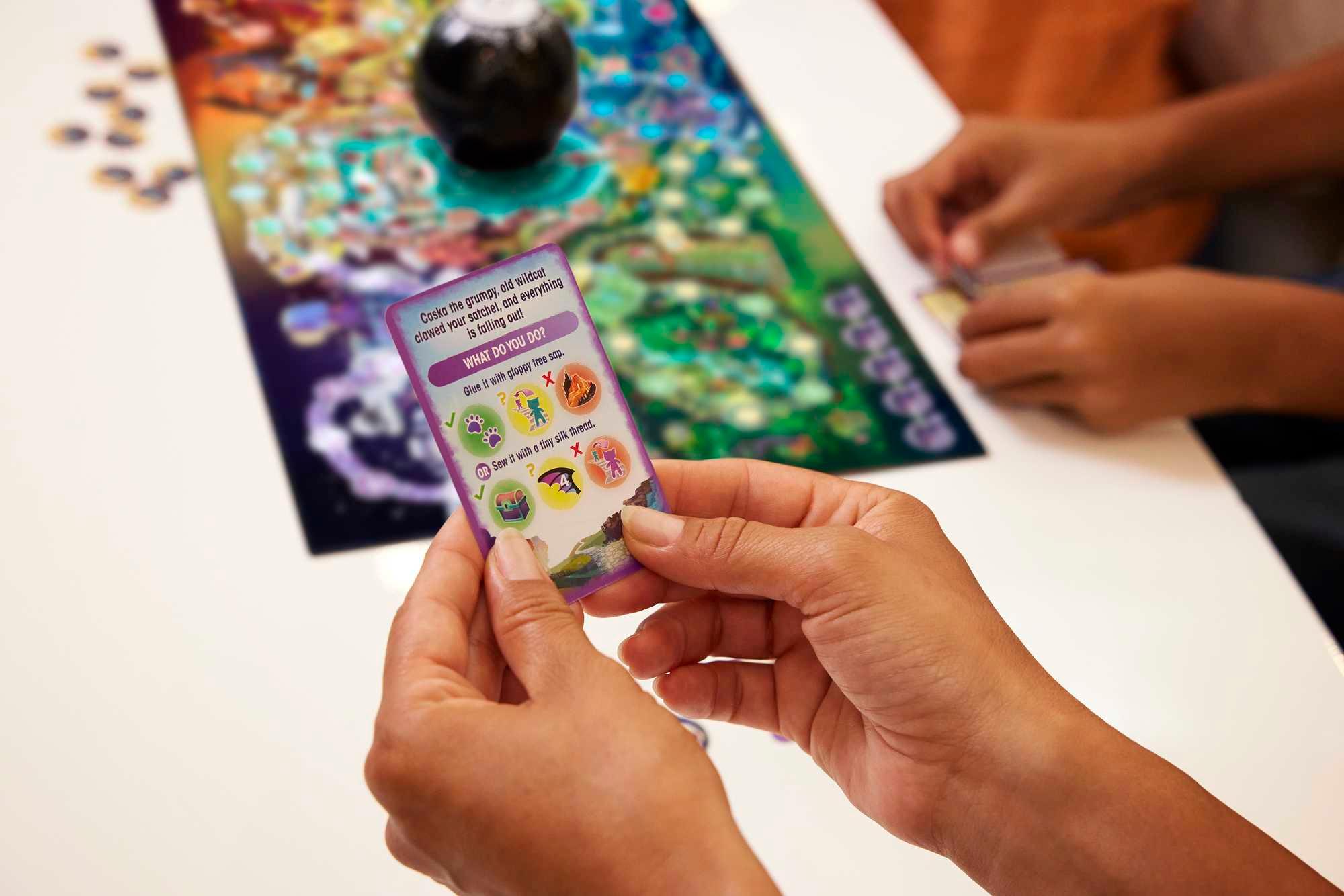 Produktbild Mattel Games Magische Begegnungen Familienspiel, Magic 8 Ball Brettspiel 5 von 6