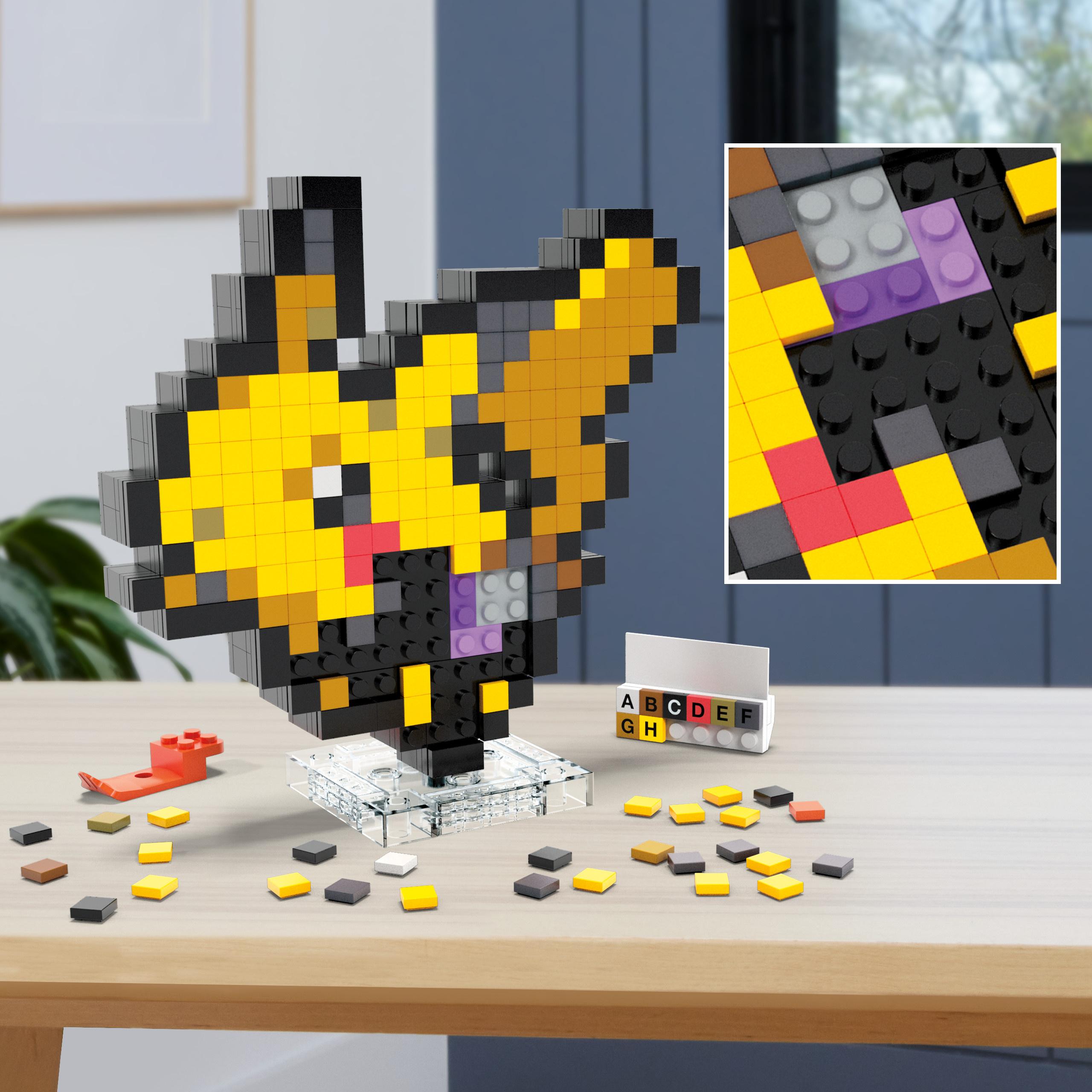 Produktbild MEGA Pokémon Pikachu Bauspielzeug-Set (400-teilig) Retro-Set für Sammler 3 von 6