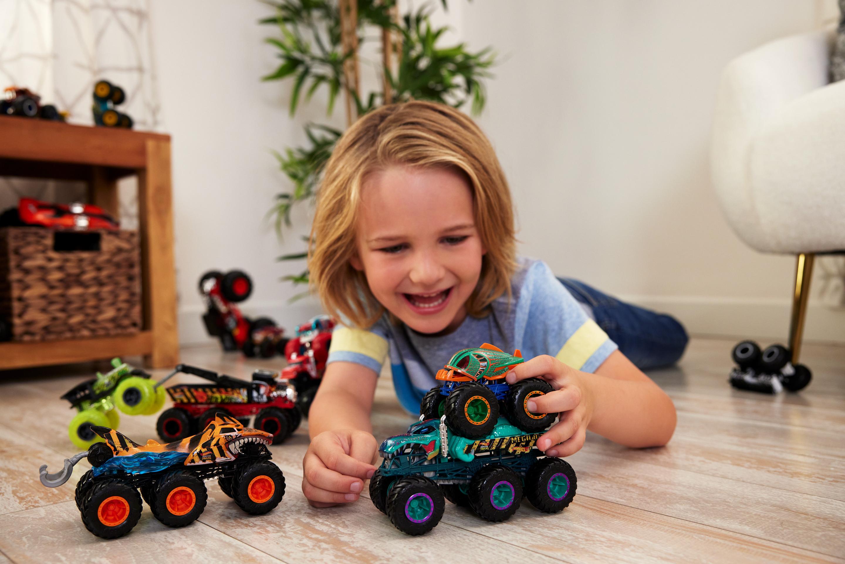 Produktbild Hot Wheels Monster Trucks Big Rigs, Die-Cast-Spielzeugtruck im Maßstab 1:64 mit 6 Rädern (Stile können abweichen) 2 von 6