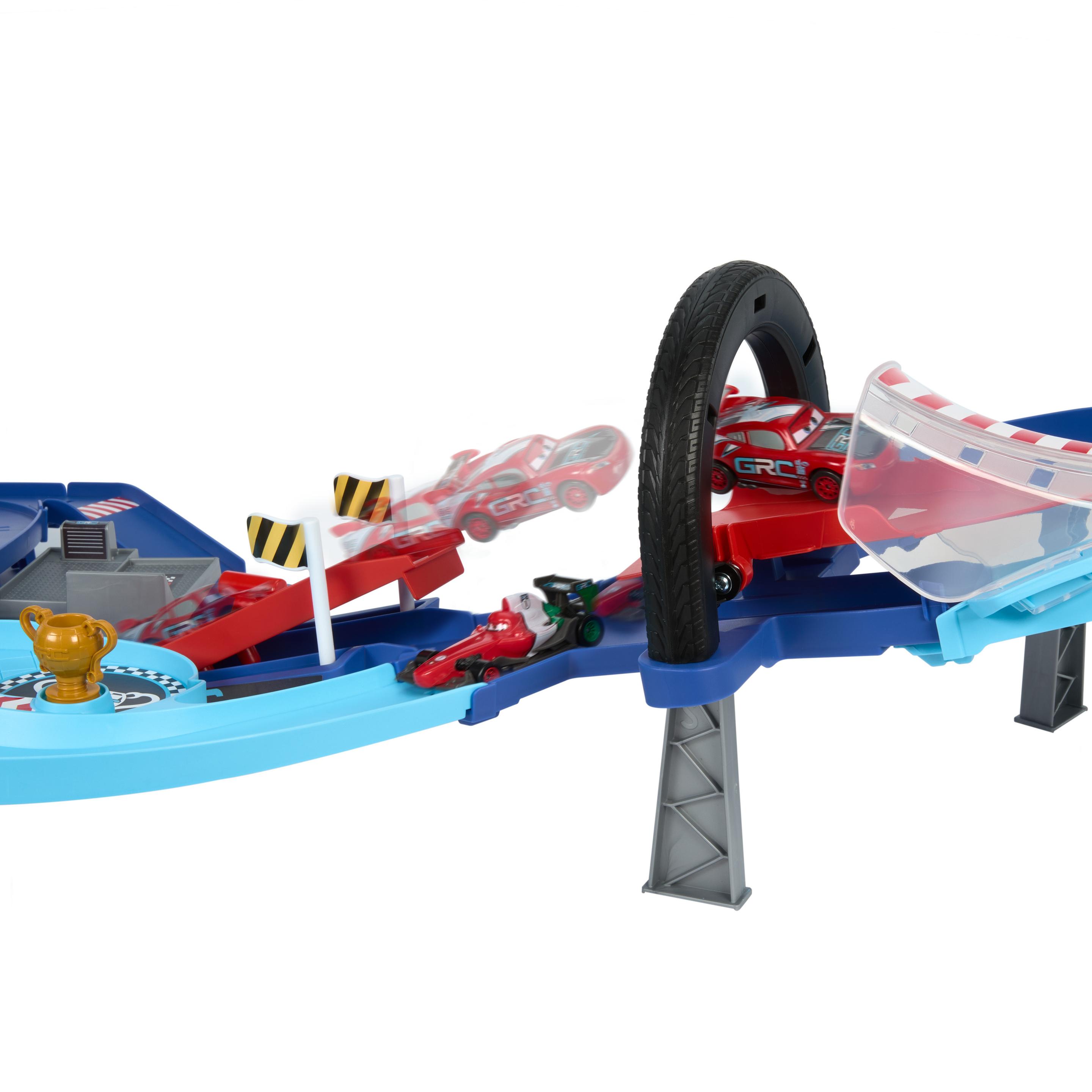 Produktbild Disney und Pixar Cars GRC Sprung-Rennstrecke Spielset mit 2 Spielzeugfahrnzeugen, darunter Lightning McQueen 3 von 6