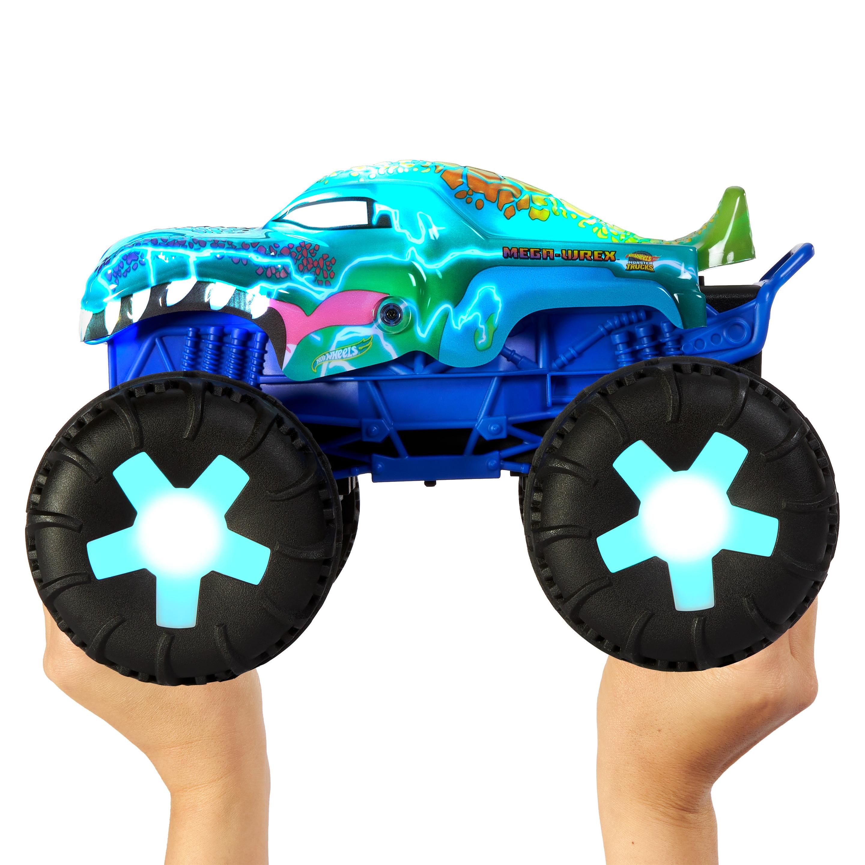 Produktbild Hot Wheels Monster Trucks Mega-Wrex Alive-Fahrzeug im Maßstab 1:15 mit Fernbedienung, batteriebetriebene Fernbedienung mit interaktiven Lichtern und Geräuschen 4 von 6