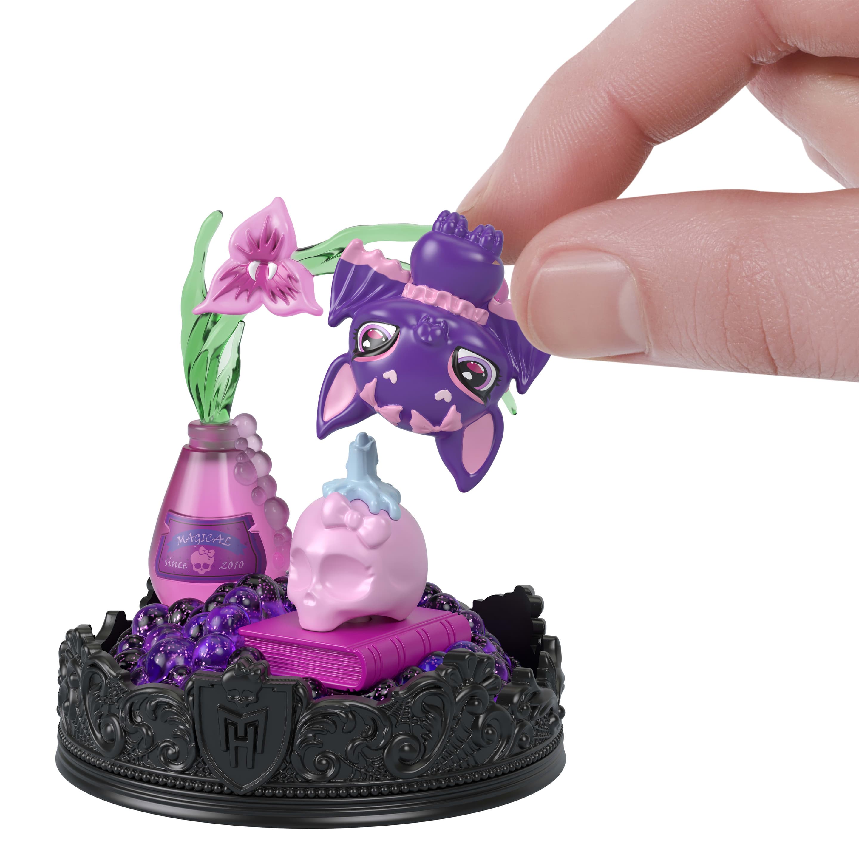 Produktbild Monster High Haustier-Schlüsselanhänger, Tierfiguren mit Zubehör und zusammenbaubarem Terrarium 6 von 6