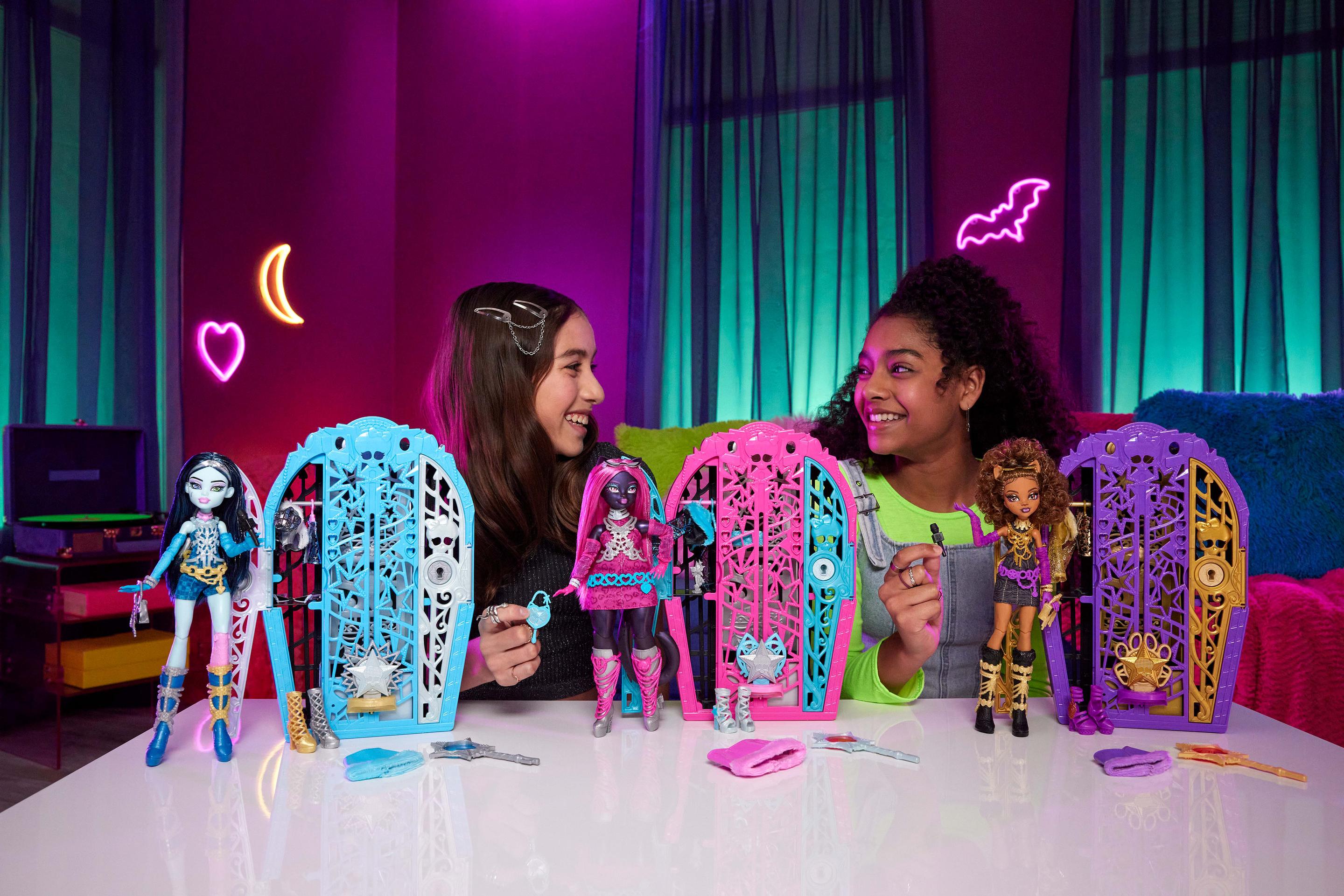 Produktbild Monster High Skulltimate Secrets Hauntlywood-Mysteries-Puppe, Catty-Noir-Puppe mit mehr als 19 Überraschungen 2 von 6