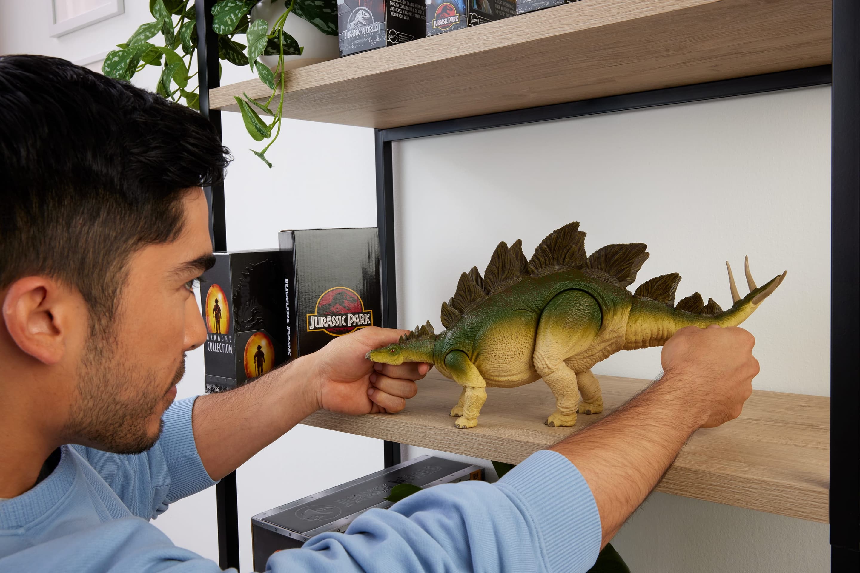Produktbild Jurassic World Hammond Collection Vergessene Welt Jurassic Park Stegosaurus Actionfigur, großer Dinosaurier 5 von 6