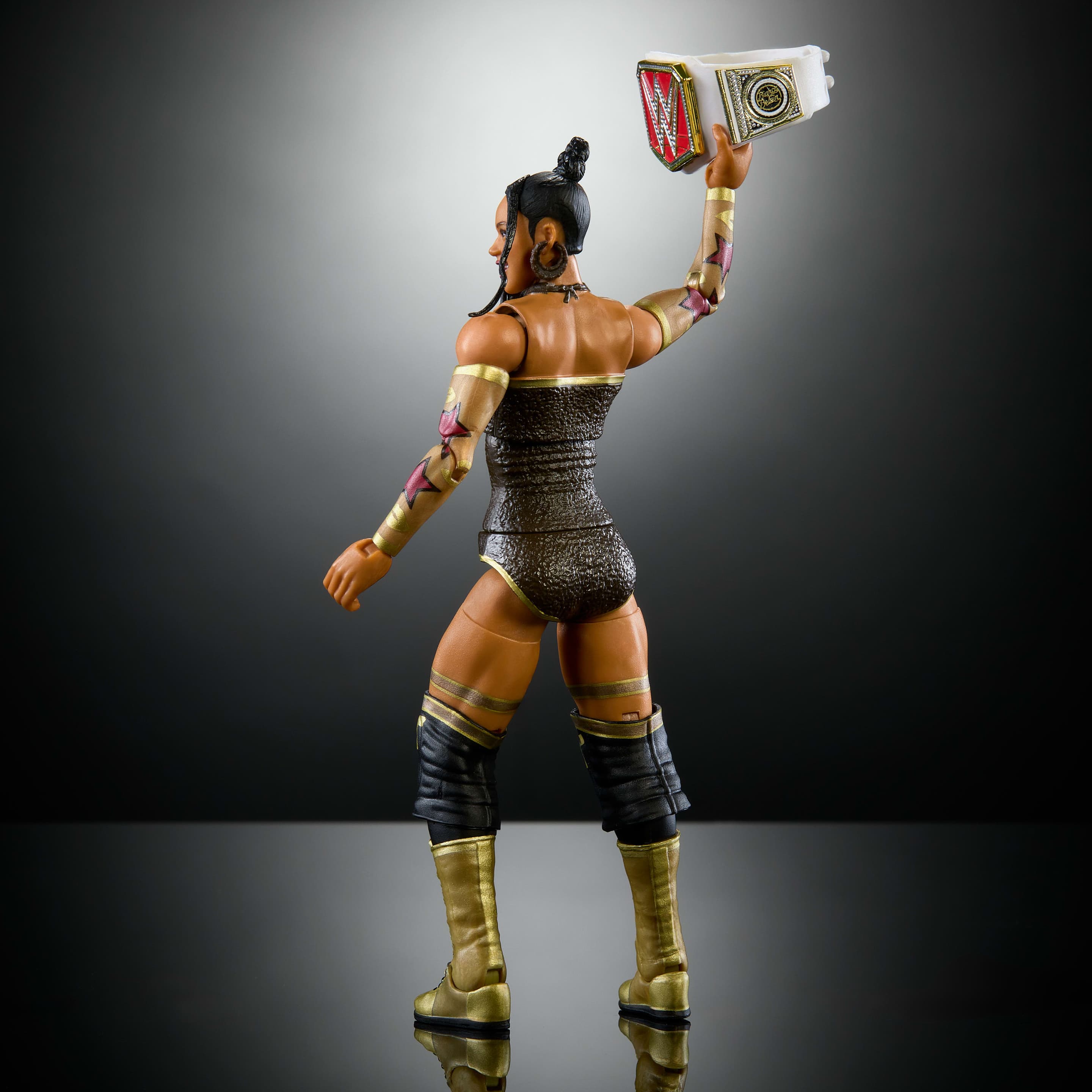 Produktbild WWE Elite Collection Premium Live-Event Bianca Belair Actionfigur-Set, WrestleMania-Sammelfigur 4 von 6