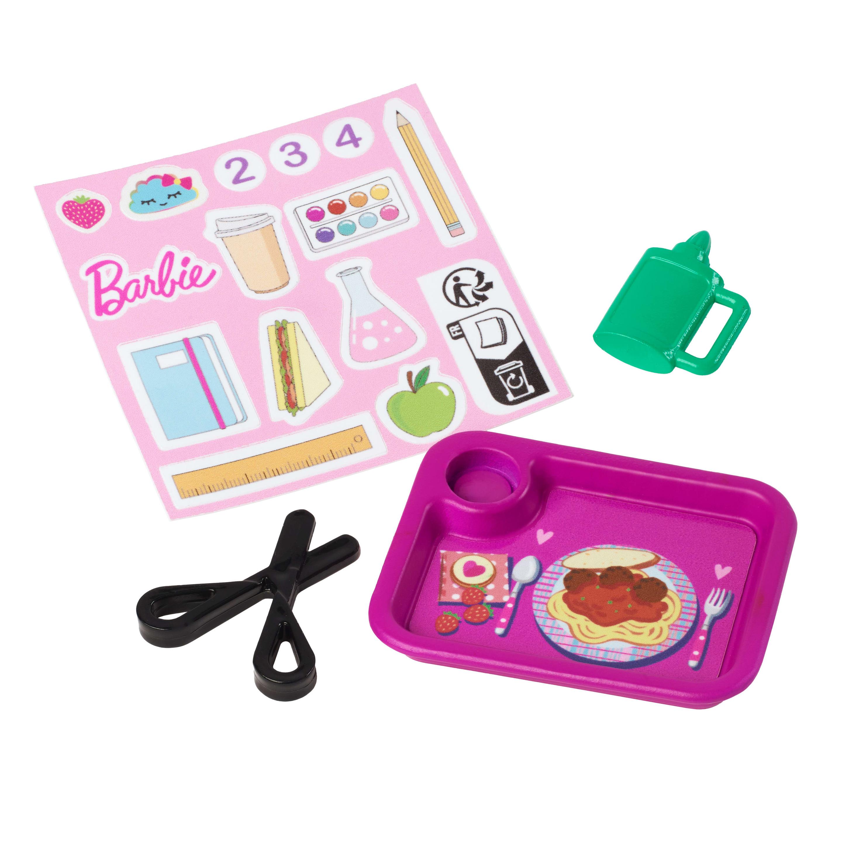 Produktbild Barbie-Puppe Lehrerin mit brünetter Modepuppe, 1 Kleinkind-Puppe und Unterrichtszubehör 2 von 6
