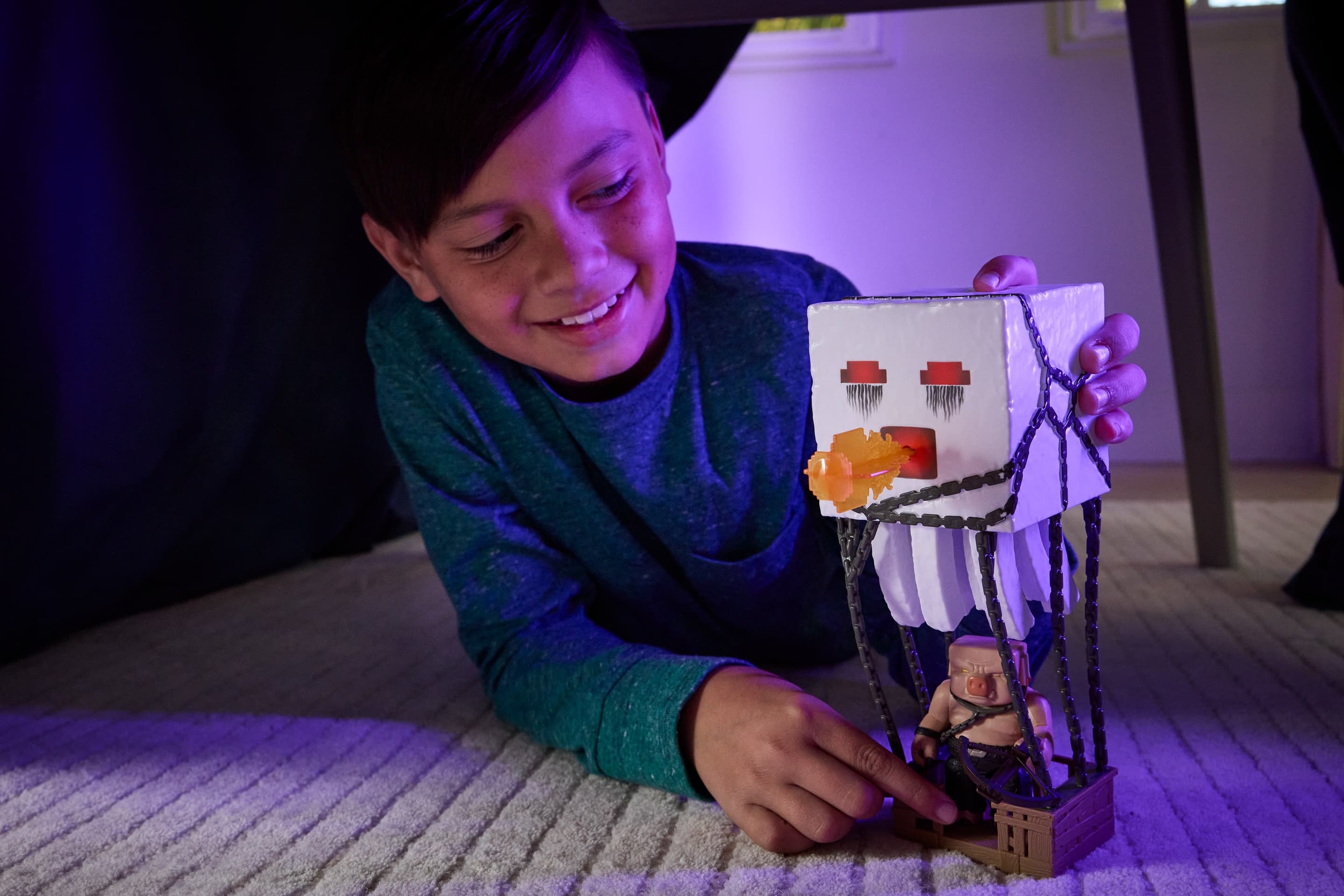 Produktbild Minecraft Ghast mit Feuerattacke Actionfigur-Set mit Lichteffekten, Geräuschen und mehr, vom Film inspiriert 6 von 6
