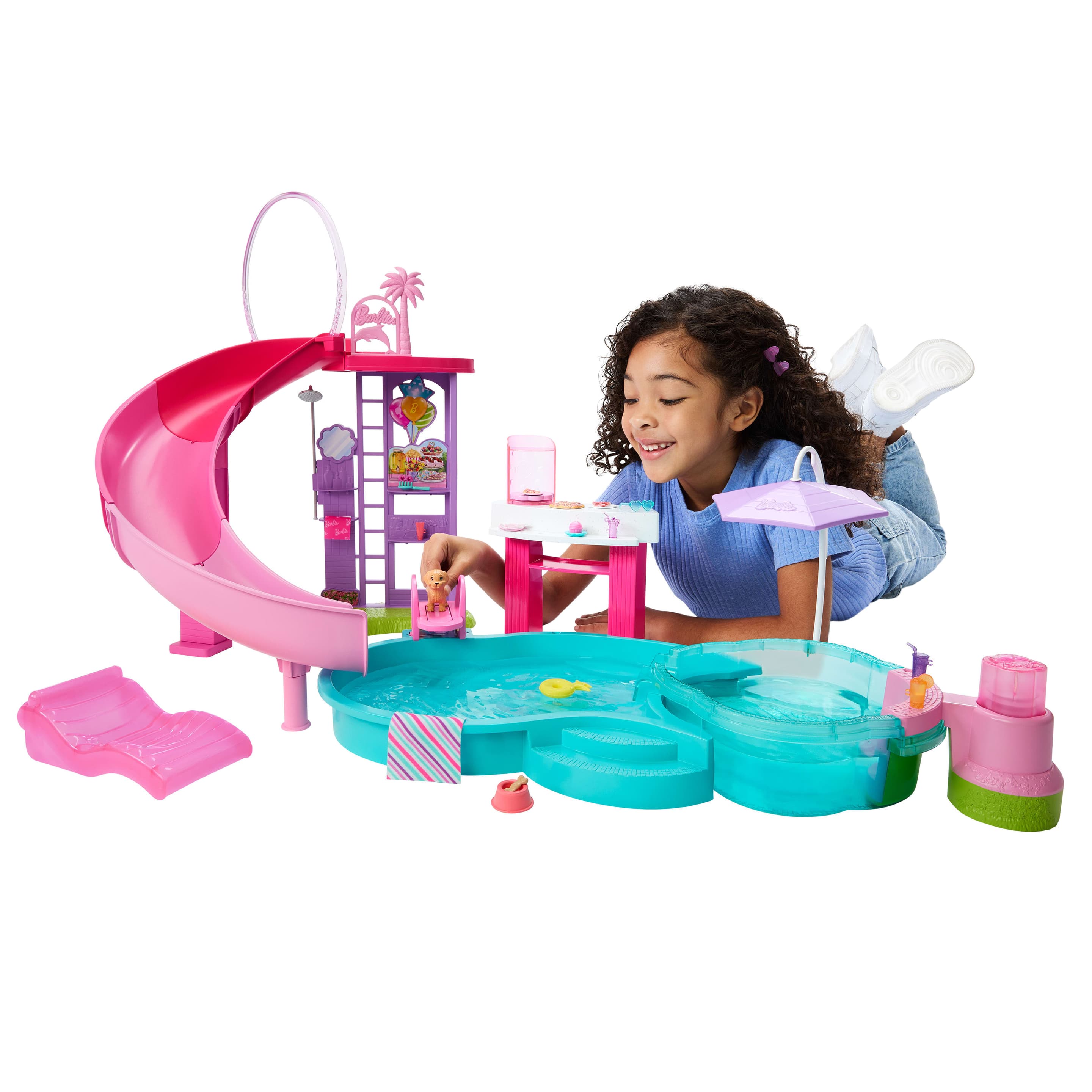 Produktbild Barbie Traumpool Spielset mit Rutsche und schäumendem Whirlpool sowie über 20 Zubehörteilen wie Haustier, Schwimmringe und mehr 6 von 6