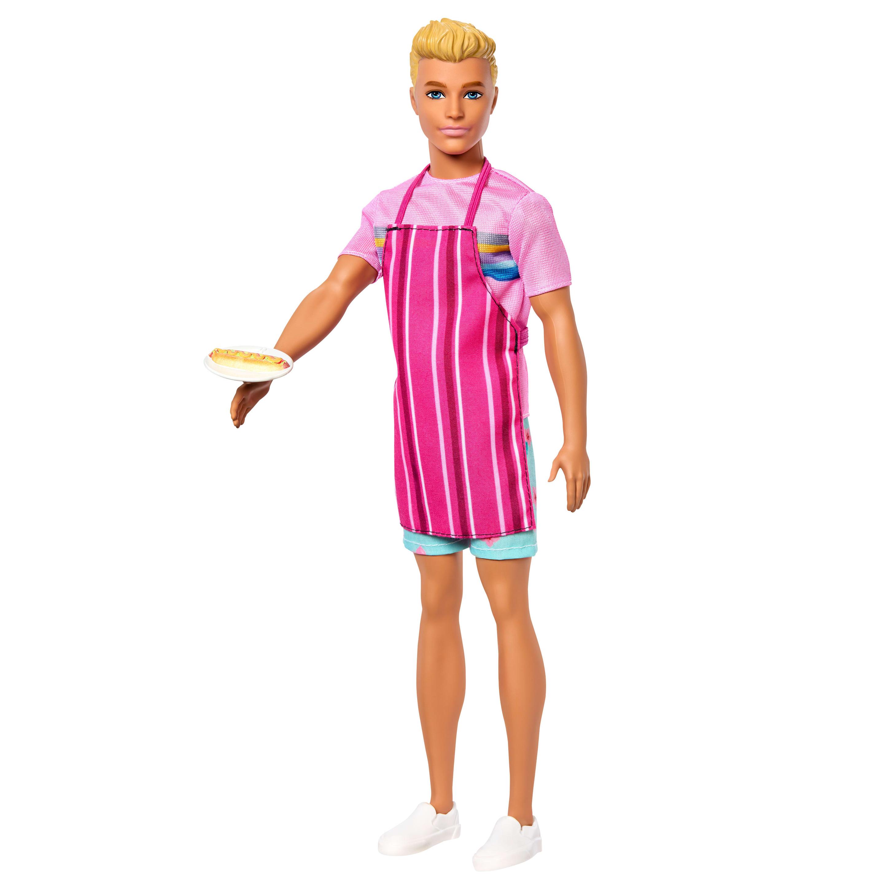 Barbie Mysteries: Beach Detectives“ Ken-Puppe mit unverkennbarem Outfit und Zubehörteilen zum Geschichtenerzählen