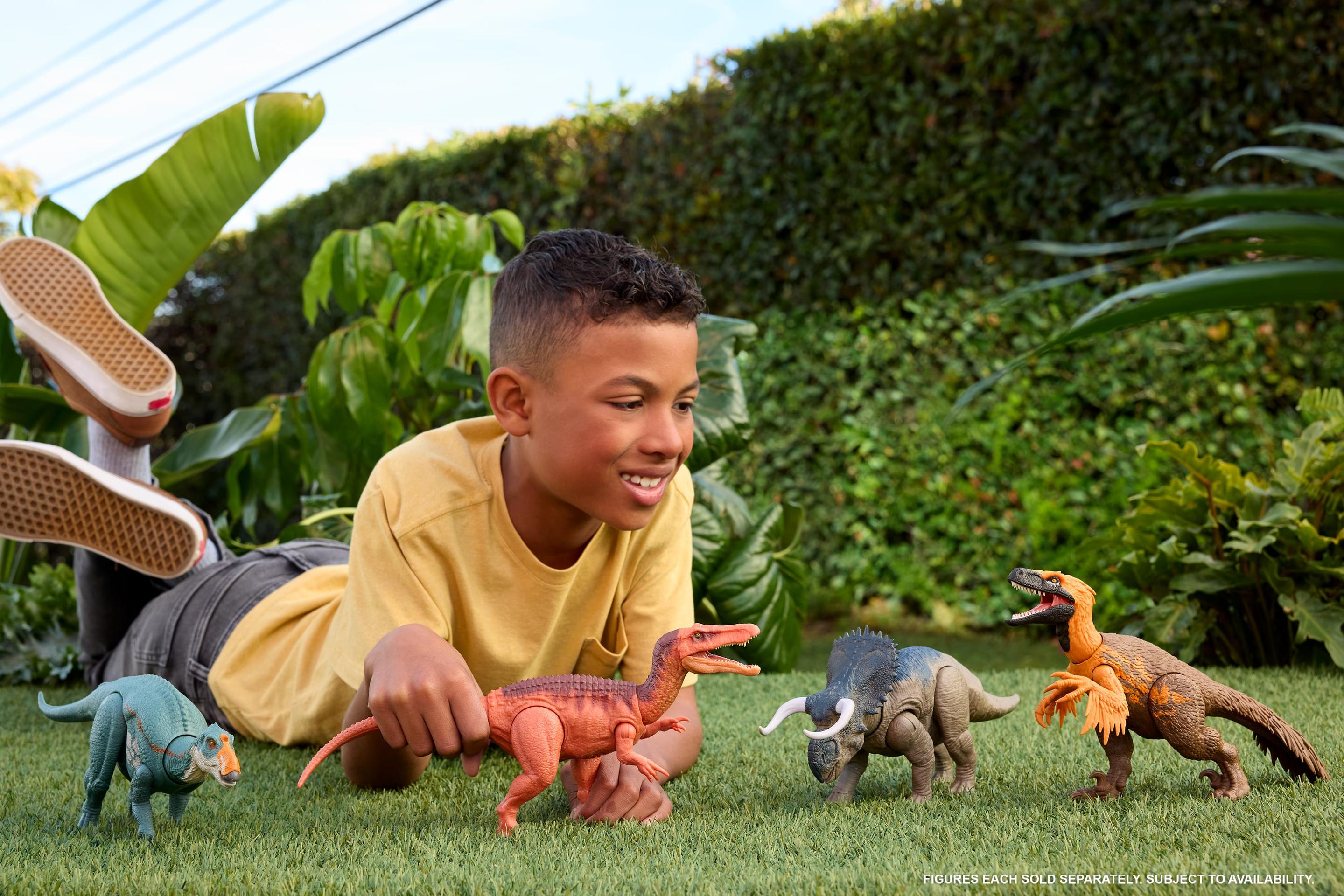 Produktbild Jurassic World: Die Wiedergeburt Wild Roar Maiasaura Dinosaurierspielzeug mit schwanzgesteuertem Beiß-Angriff und Brüllgeräusch 6 von 6