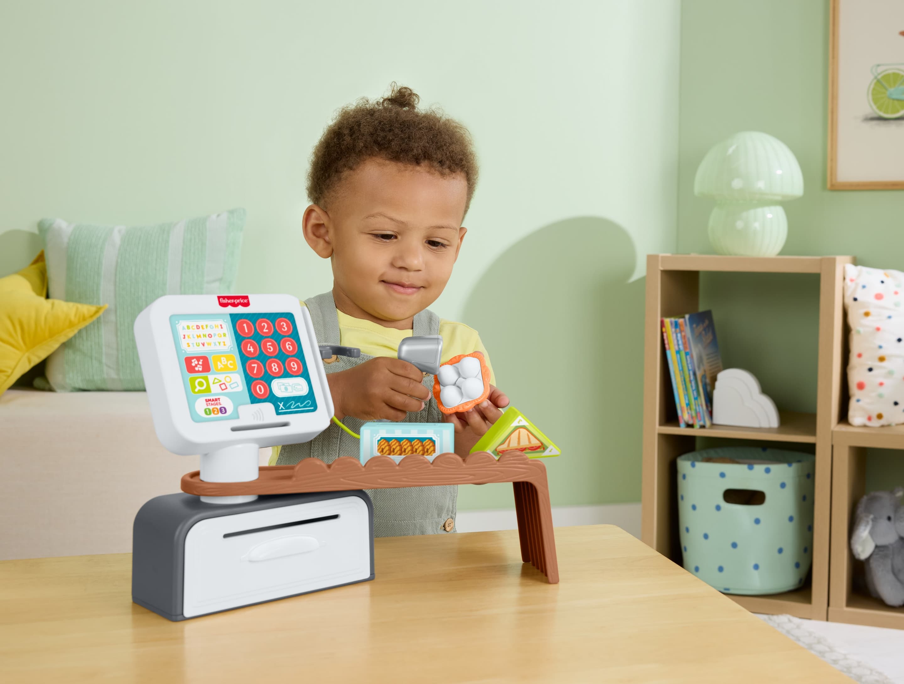 Produktbild Fisher-Price elektrisches Lernspielzeug für Kleinkinder Lernspaß Meine erste Spielkasse, mehrsprachige Version 6 von 6