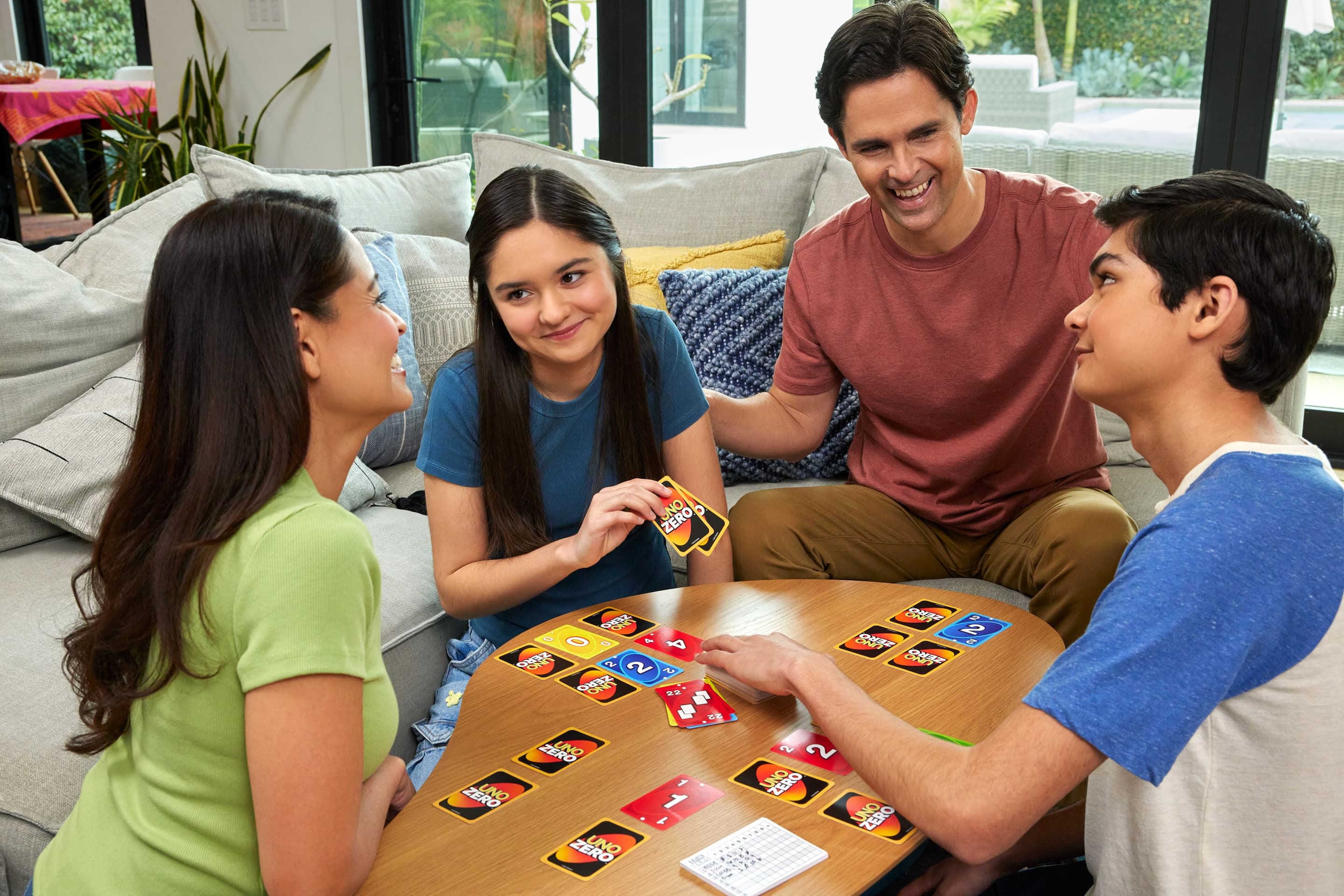 Produktbild UNO Zero Kartenspiel für Kinder, Erwachsene und Familienabende, Partys und Reisen, enthält Kartenspiel und Punktekarte 6 von 6