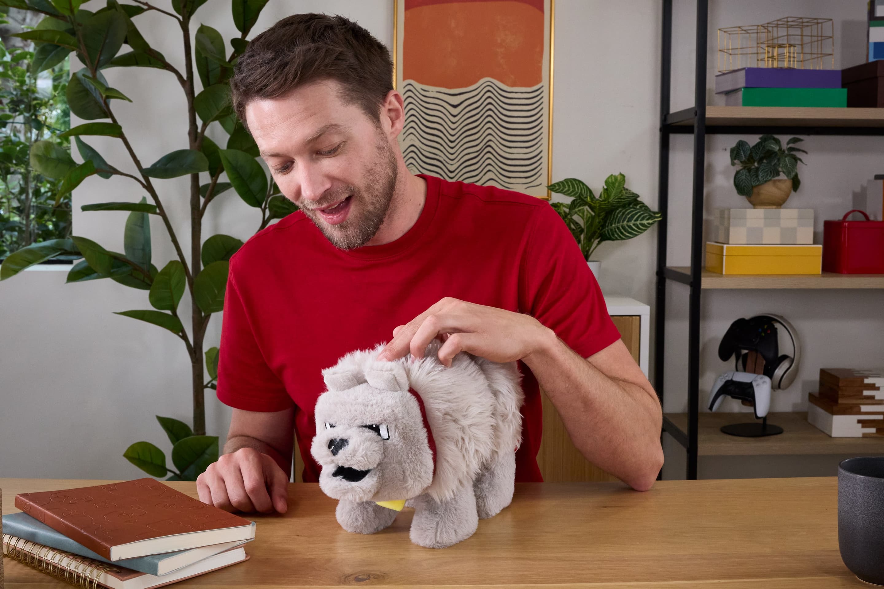 Produktbild Minecraft Dennis der Wolf interaktives Plüschspielzeug mit Geräuschen und beweglichem Maul, vom Film inspiriert 6 von 6