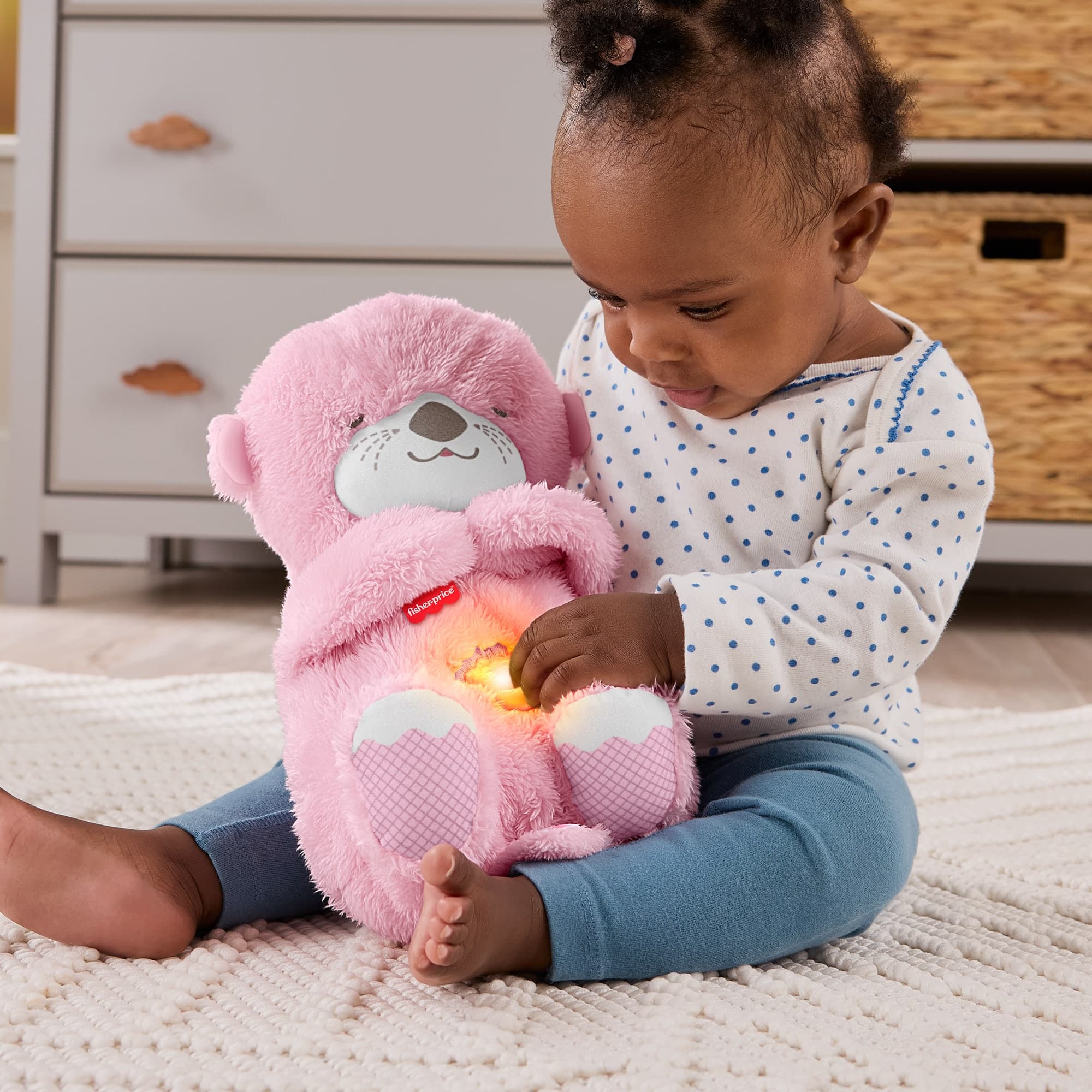 Produktbild Fisher-Price Schlummer-Otter, pinkes Plüschspielzeug für Babys, Spieluhr mit Atembewegungen 6 von 6