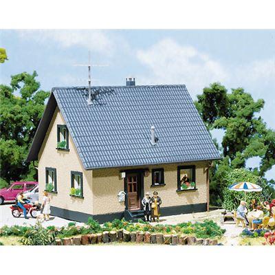 Produktbild Faller 130223 - H0 - Einfamilienhaus 3 von 6