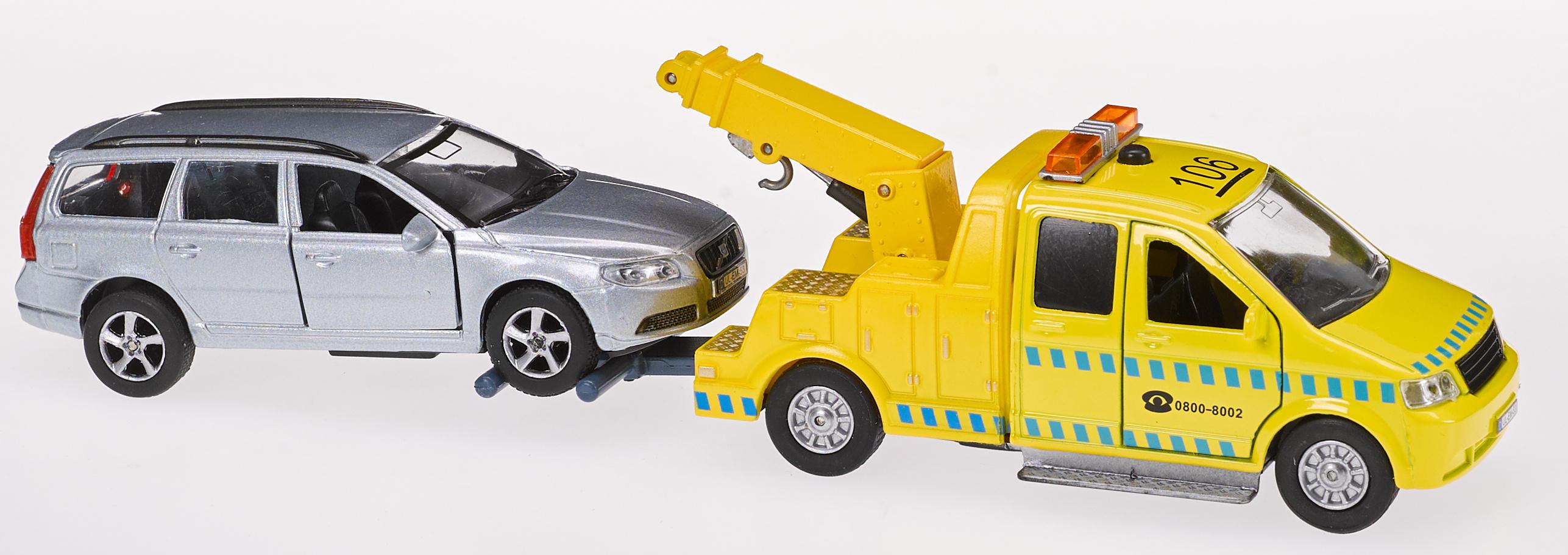 Produktbild Müller - Toy Place - Die Cast Abschleppwagen-Spielset mit Licht und Sound 2 von 2