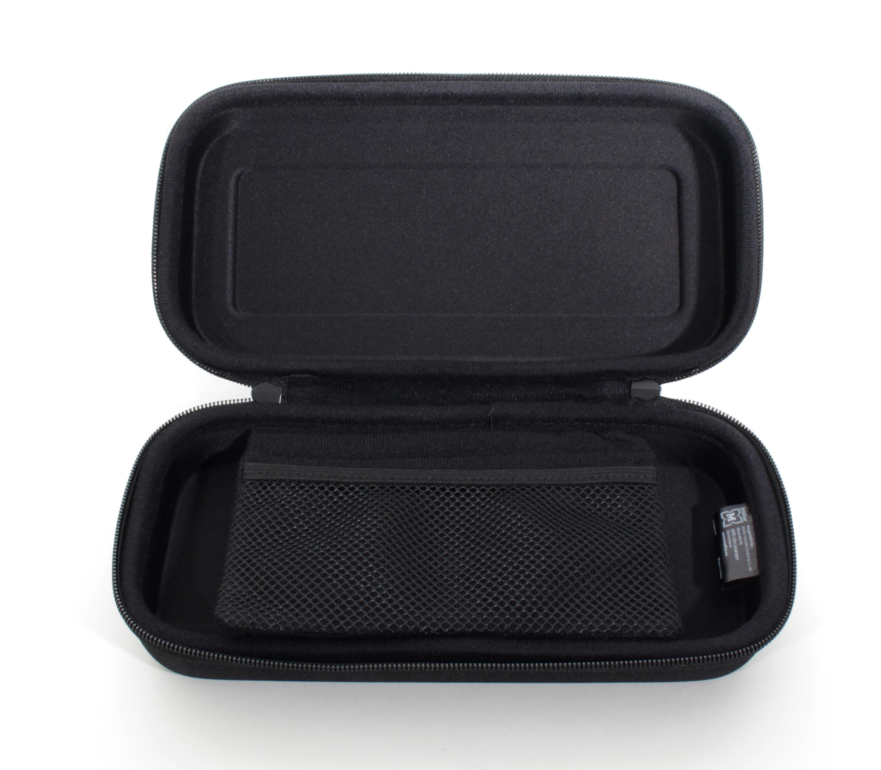 Produktbild Nintendo Switch Tasche Schwarz 2 von 5