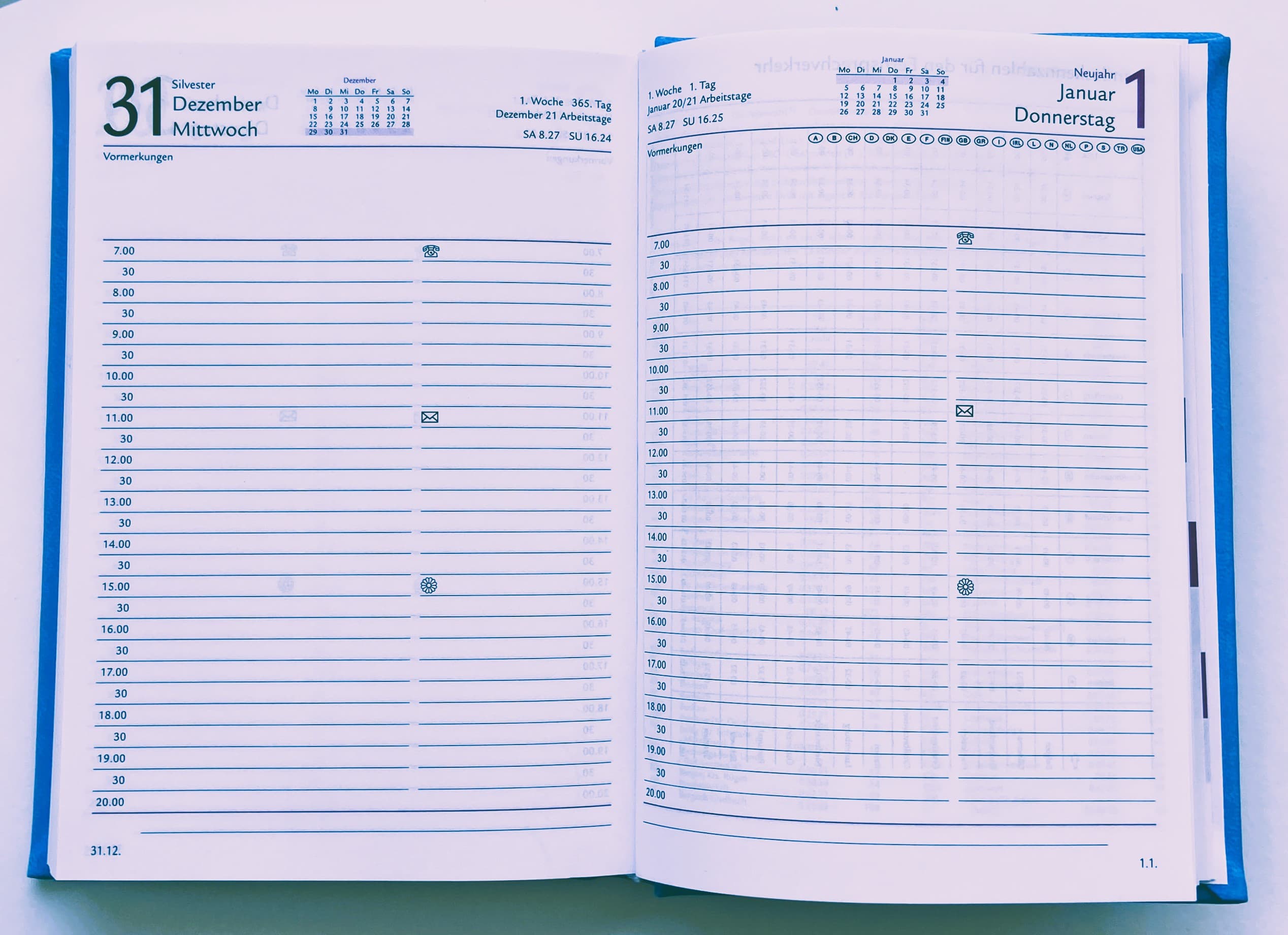 Produktbild Kalender-Buch 2025 A6 Vivella Türkis 2 von 2