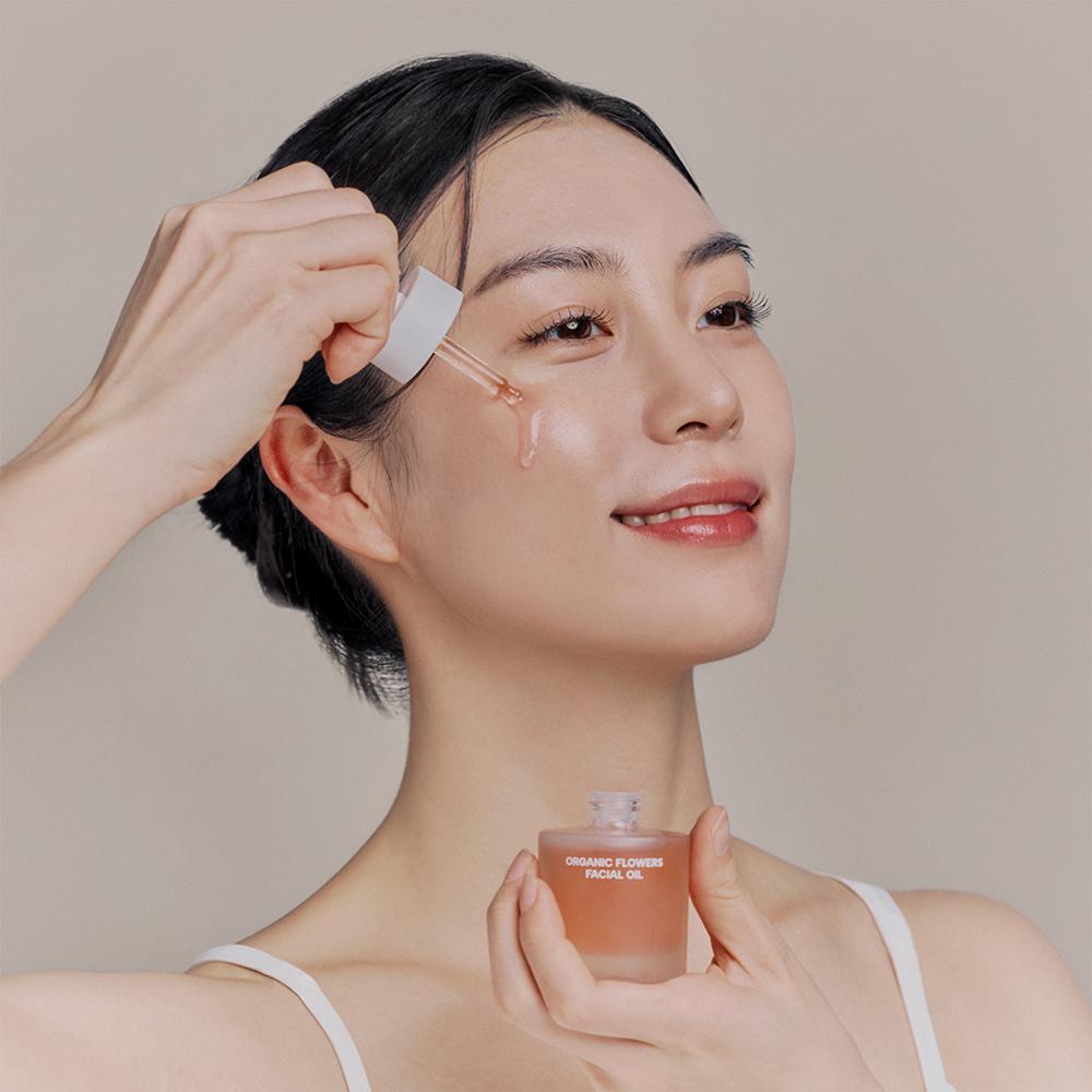 Produktbild WHAMISA Organic Flowers Facial Oil Deep Rich 4 von 8