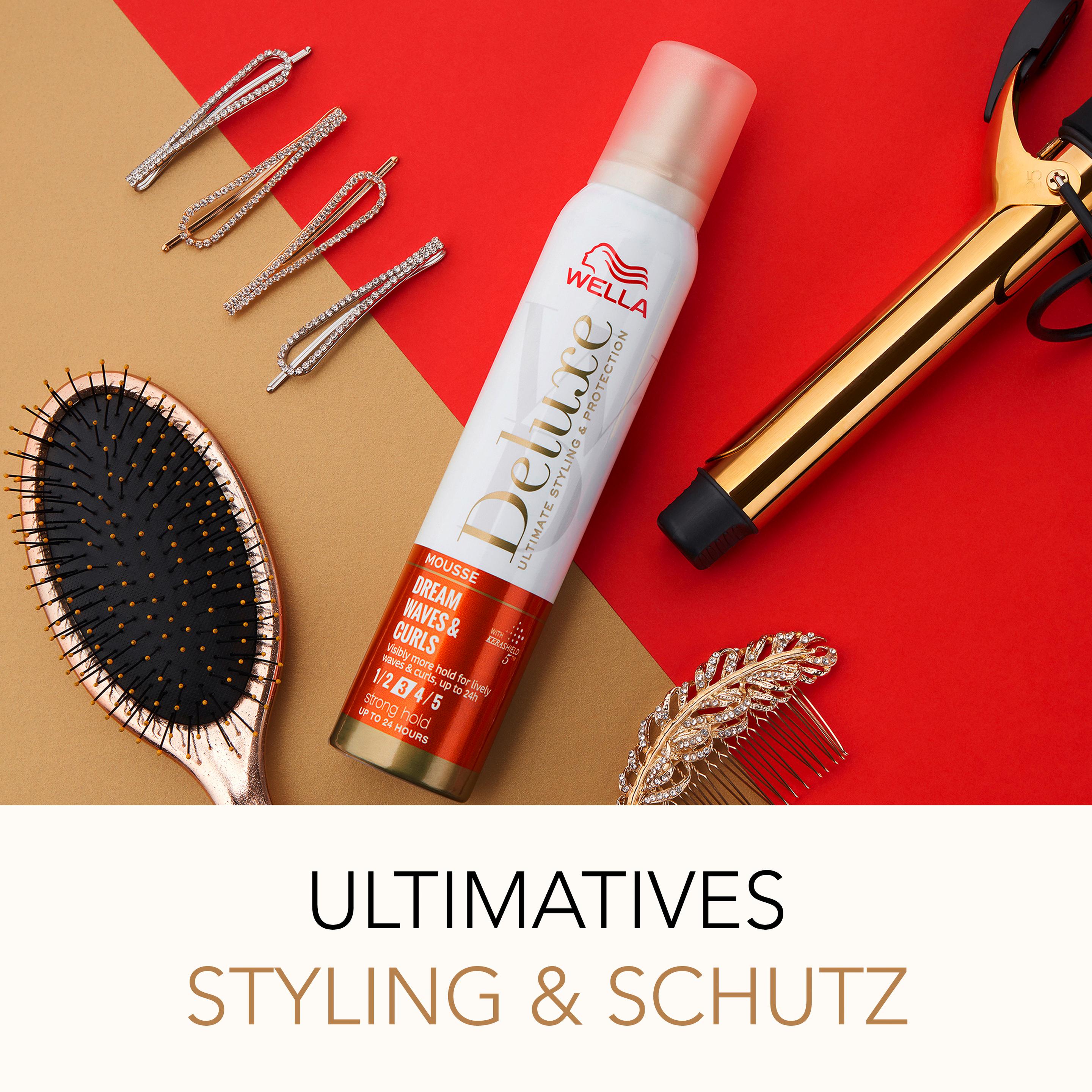 Produktbild WELLA Deluxe Schaumfestiger Traum Wellen&Locken Starker Halt 4 von 7