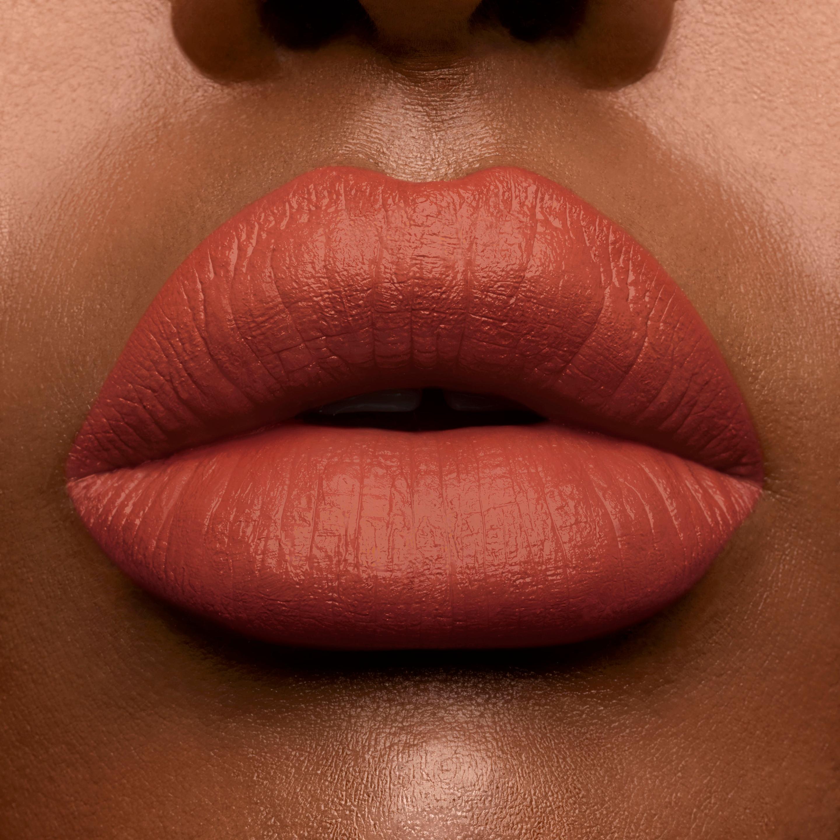 Produktbild Yves Saint Laurent Lippenstift The Slim Velvet Radical 2 von 4