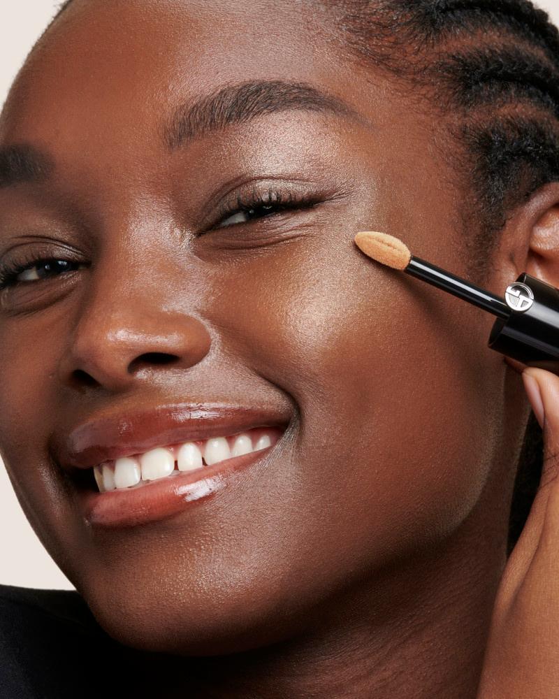 Produktbild GIORGIO ARMANI Luminous Silk Acqua Highlighter 4 von 6
