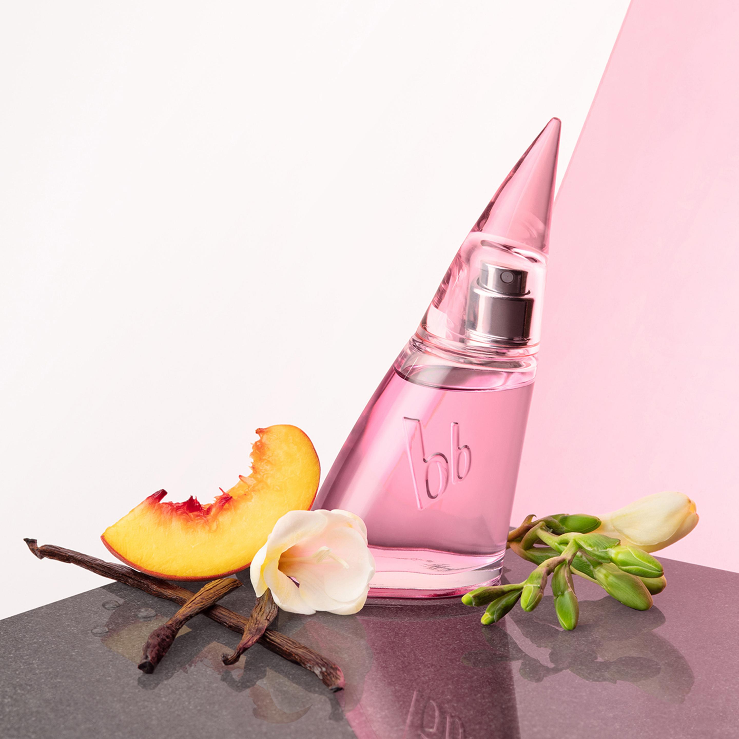 Produktbild bruno banani Woman Eau de Toilette 10 von 10