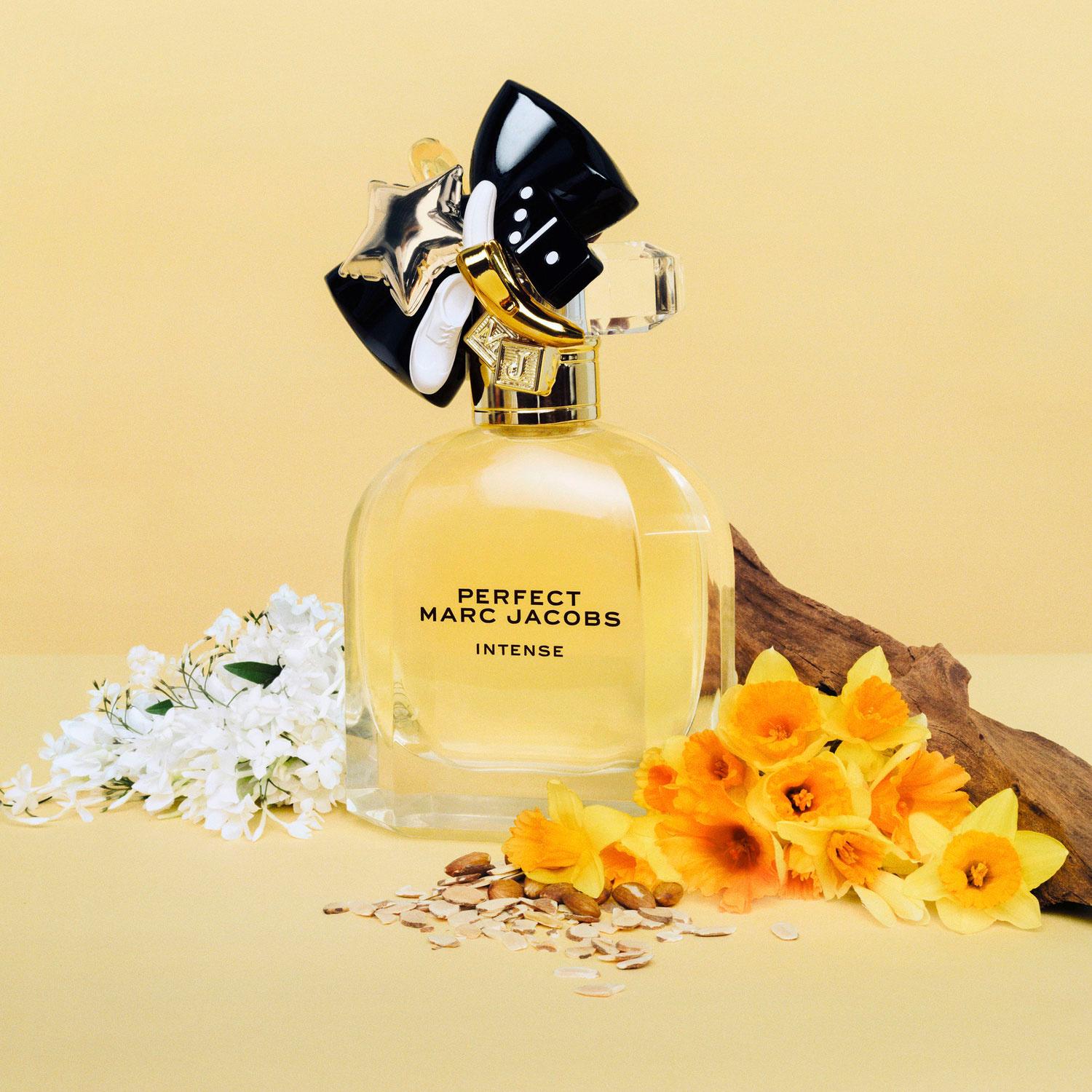 Produktbild MARC JACOBS Perfect Intense Eau de Parfum 4 von 5
