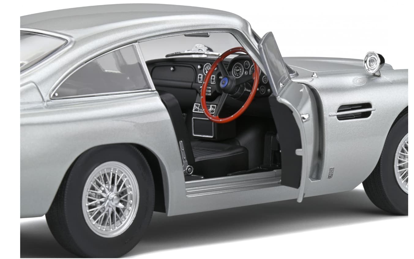 Produktbild Solido - 1:18 Aston Martin DB5 silber 8 von 11