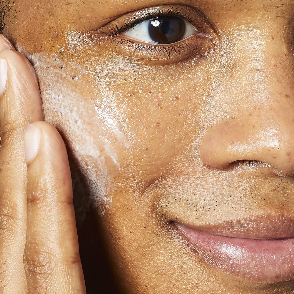 Produktbild KIEHL'S Facial Fuel Energizing Face Wash 2 von 3