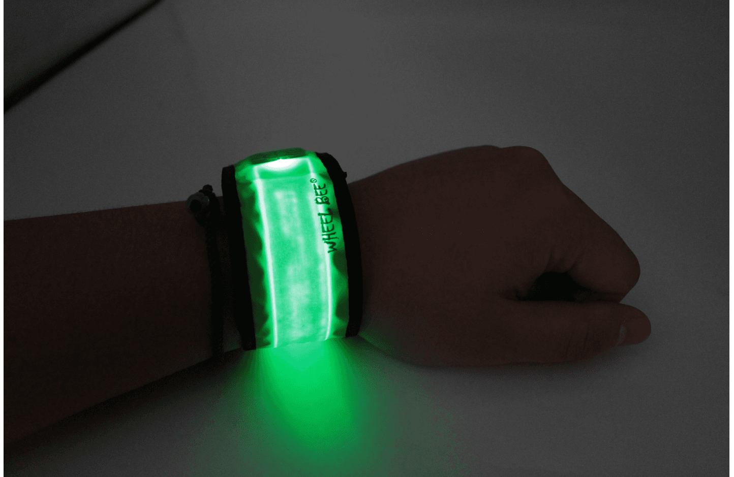 Produktbild Wheel-Bee LED-Slap Light Leuchtband - Green  4 von 5