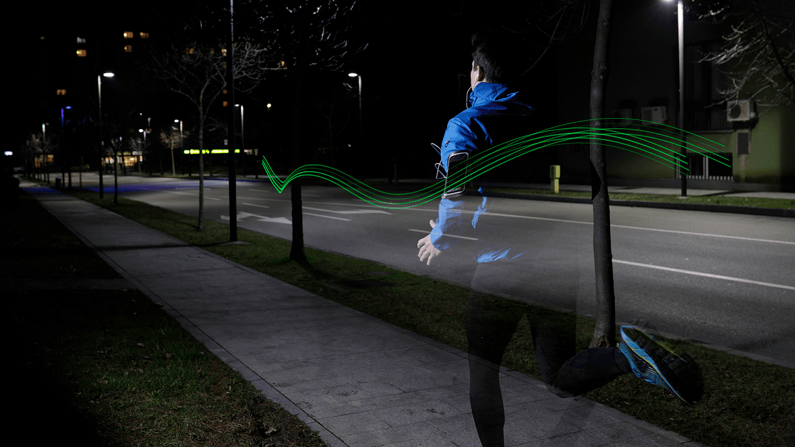 Produktbild Schildkröt-Funsports - Running Armbag Night Hawk, 8x LED-Light 4 von 13