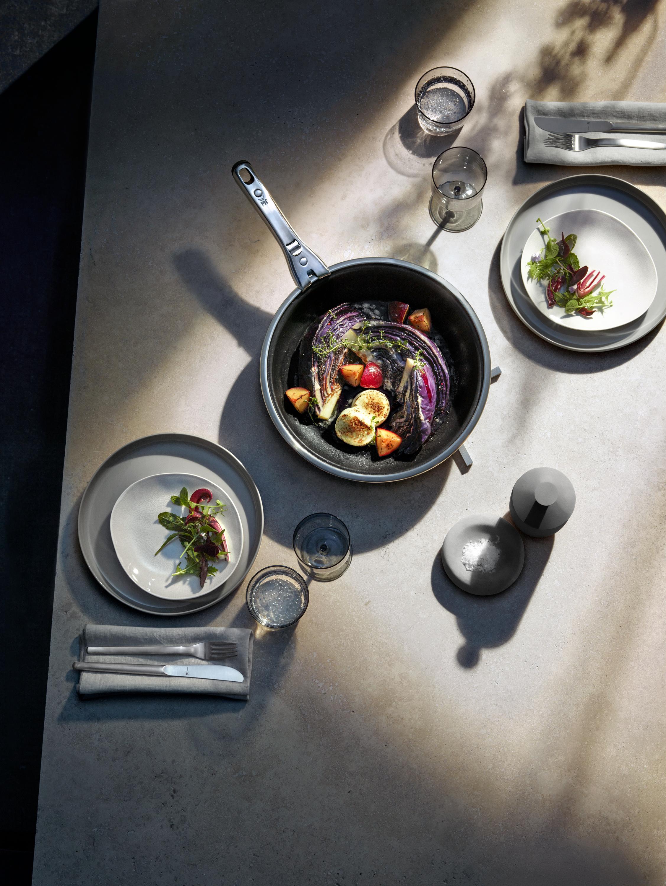 Produktbild WMF Bratpfanne mit Antihaftversiegelung Click&Serve Ø 24cm 14 von 16