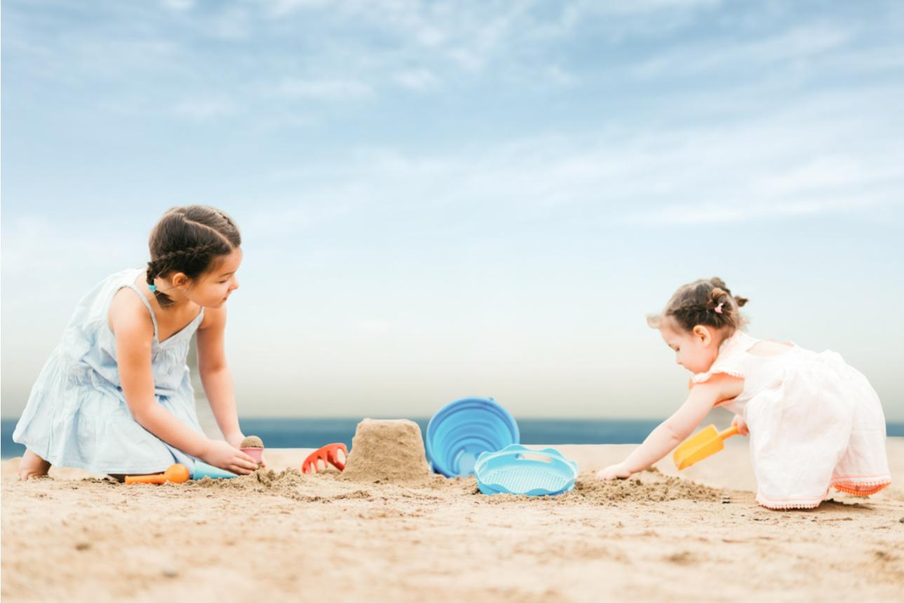 Produktbild Schildkröt-Funsports - 7in1 Sand Toys Falteimer Set, Farbe: Rot 6 von 9