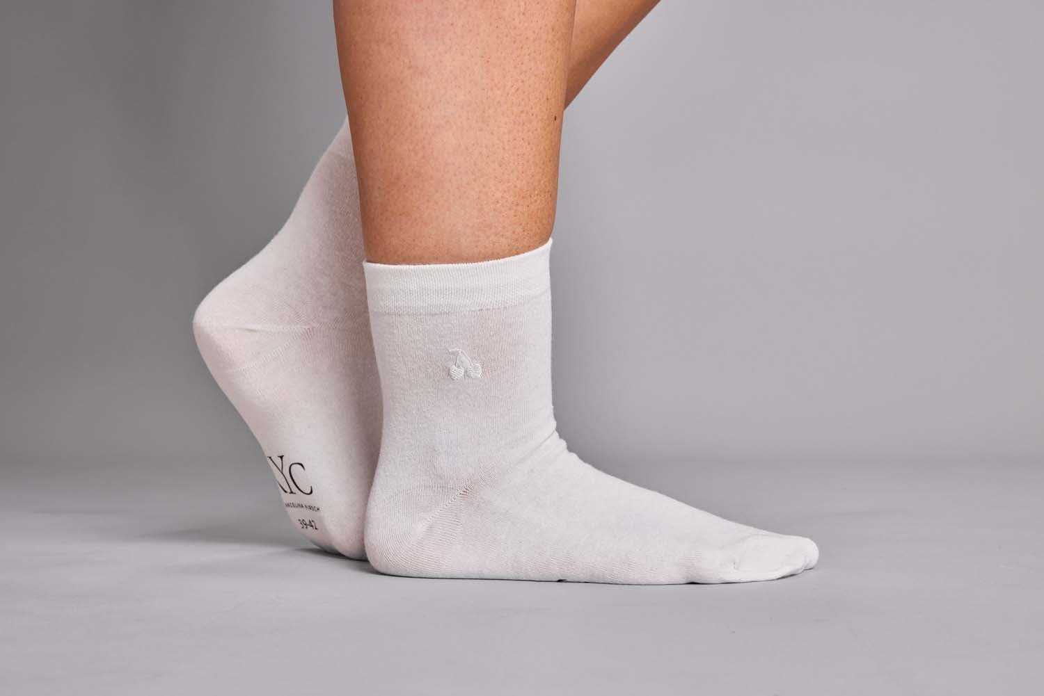RYC Damen Socken mit Stickerei 2er Pack