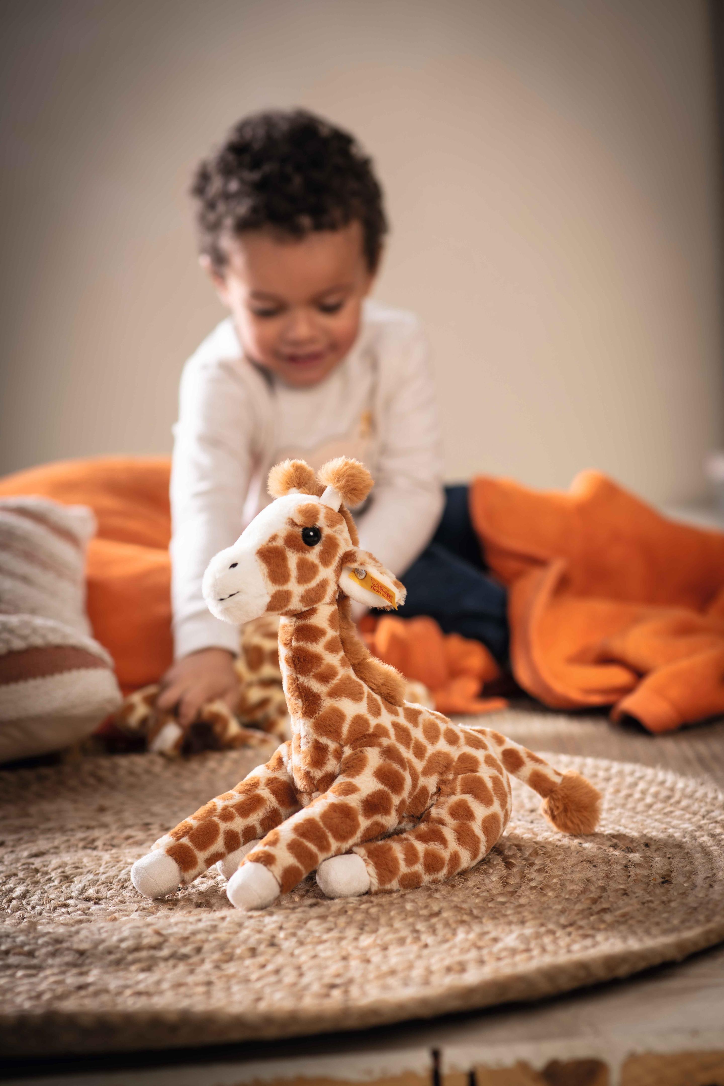 Produktbild Steiff - Soft Cuddly Friends Gina Giraffe 25 cm 6 von 7